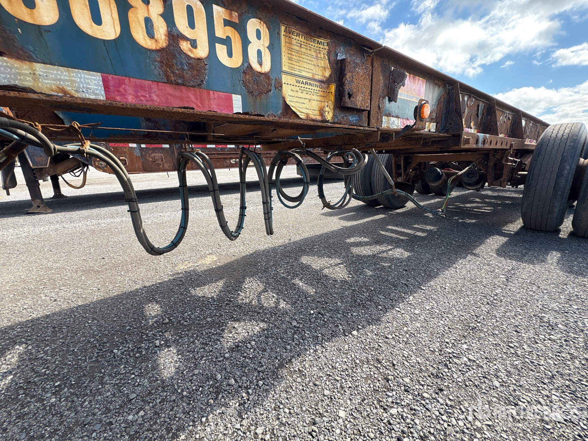 2007 Max Atlas 40 FT SPREAD AXLE TRI/A