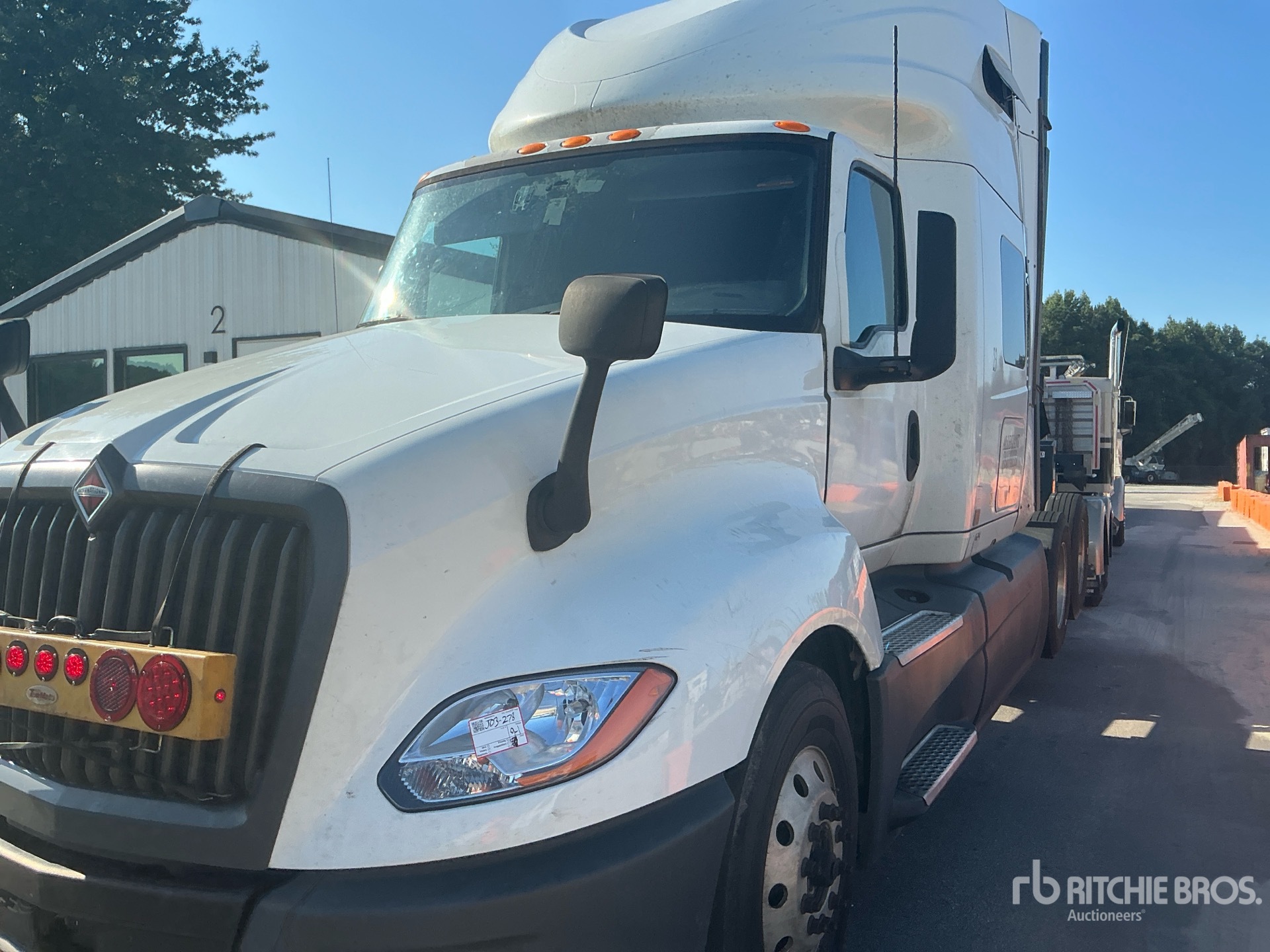 Photo of 2019 International LT625