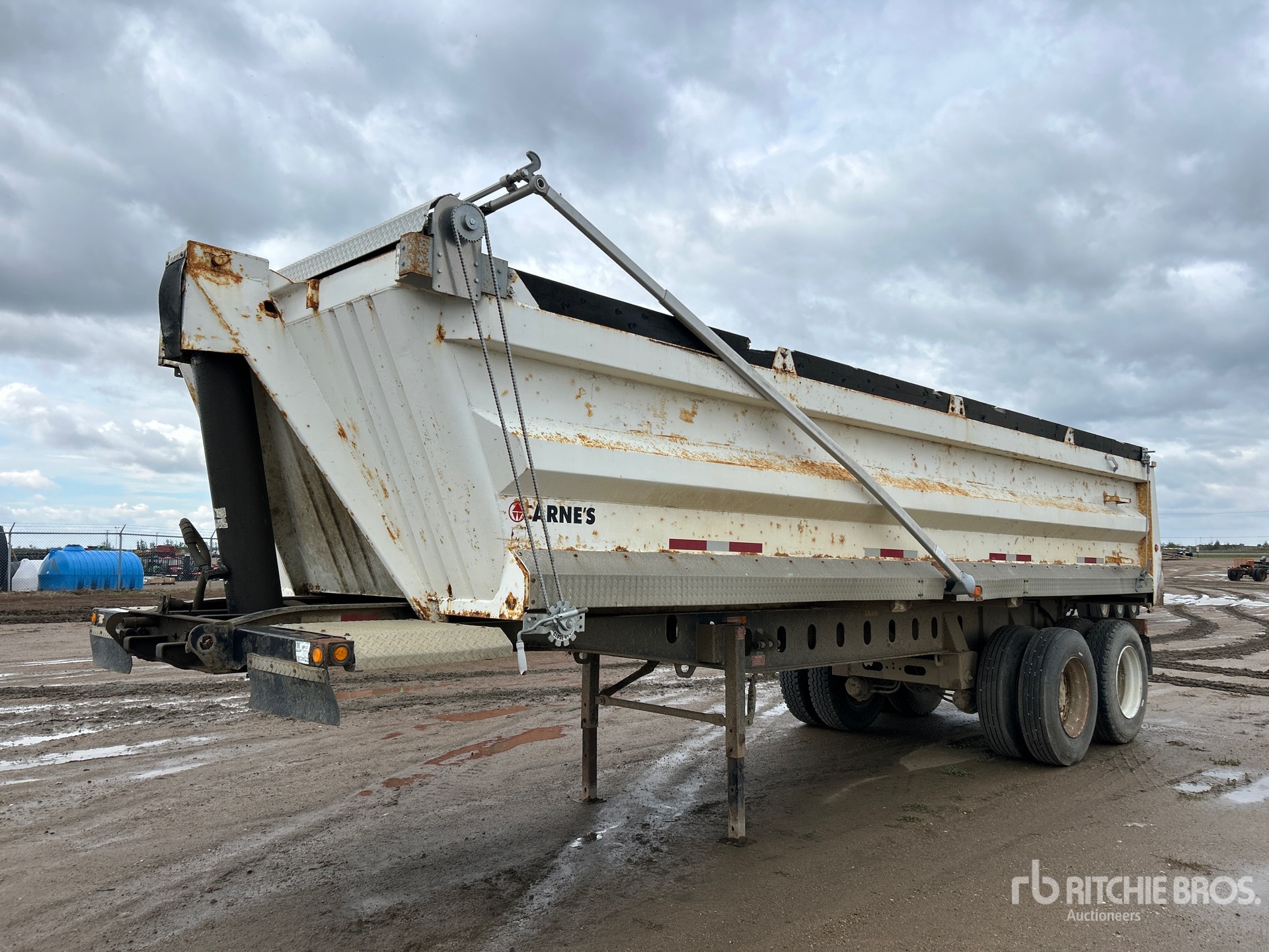 2010 Arnes 30 ft T/A