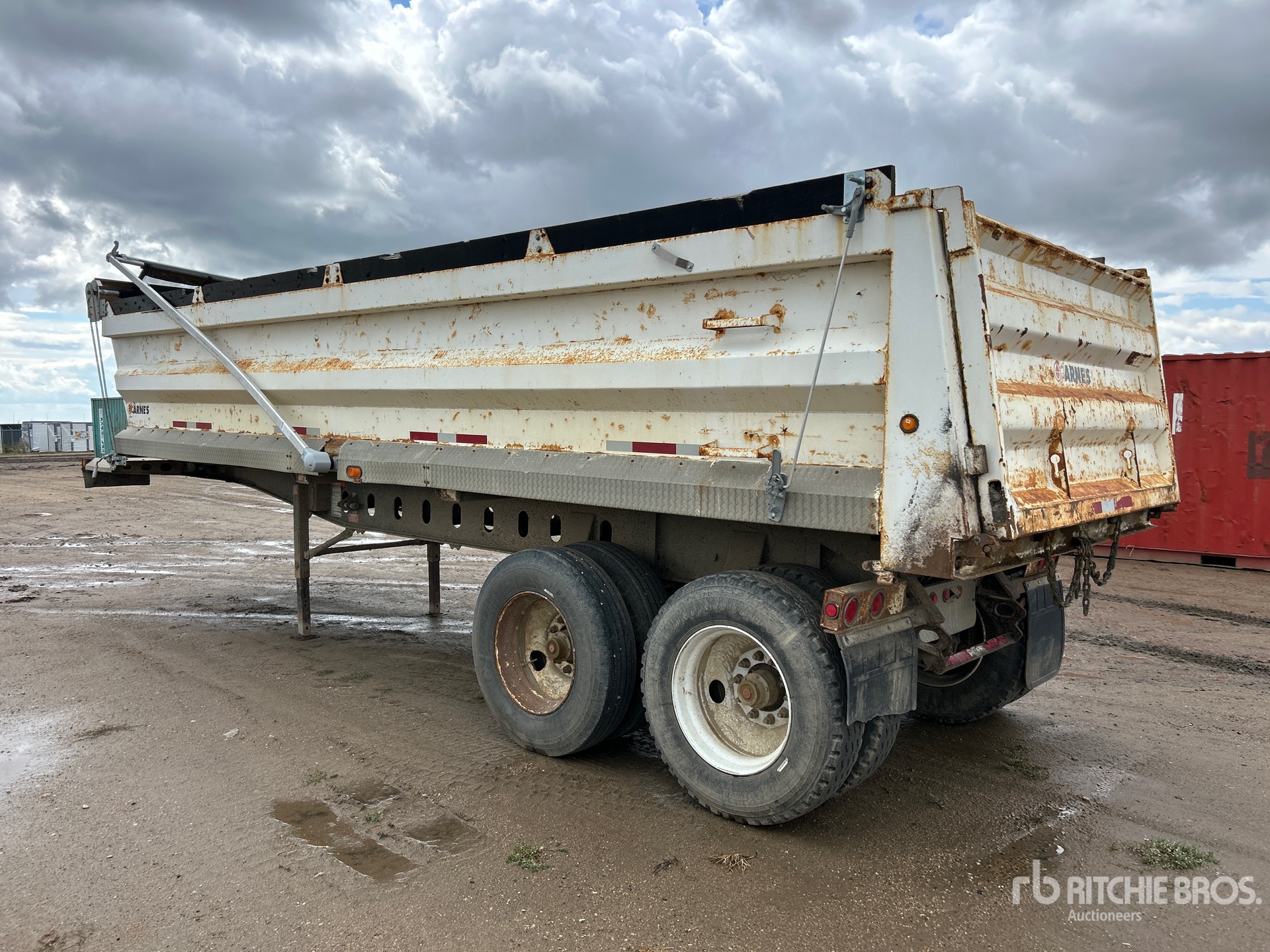 2010 Arnes 30 ft T/A