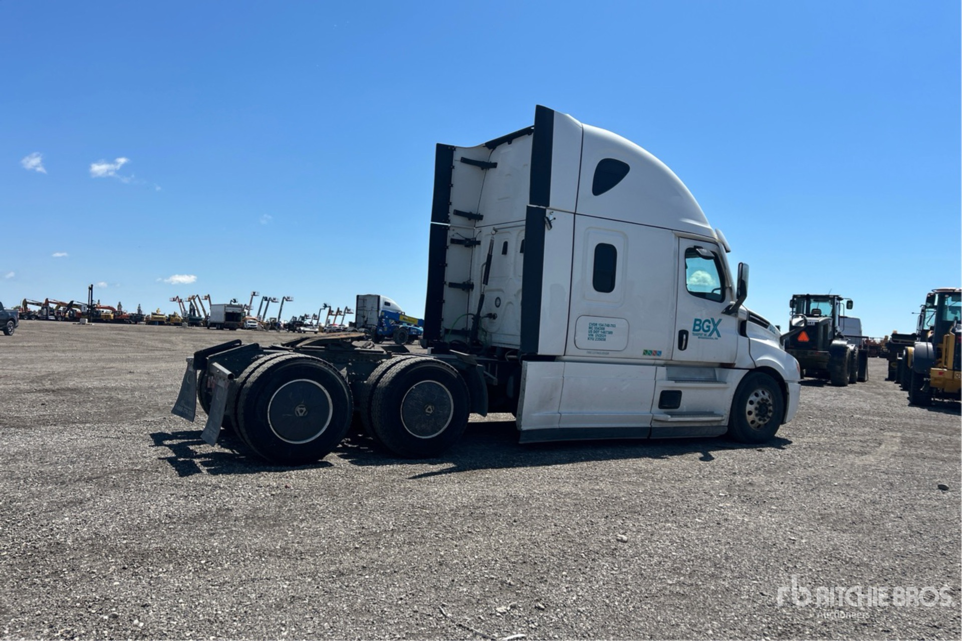 2024 Freightliner CASCADIA 126