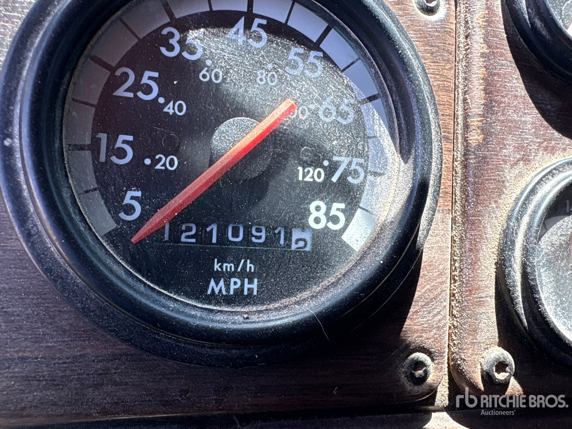 1996 Freightliner FLD 112SD