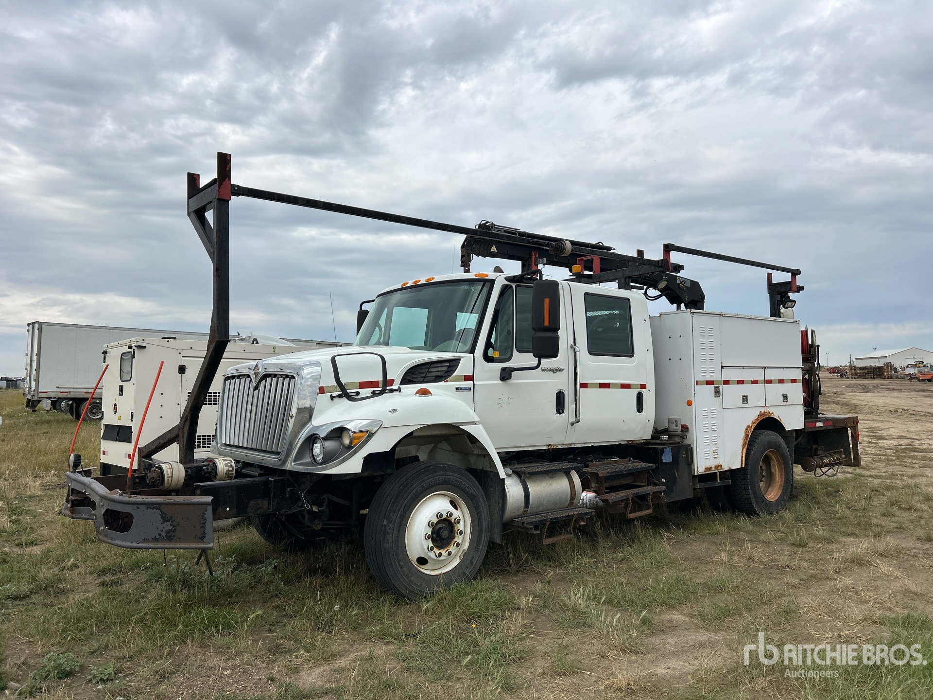 2009 International 7500 WORKSTAR