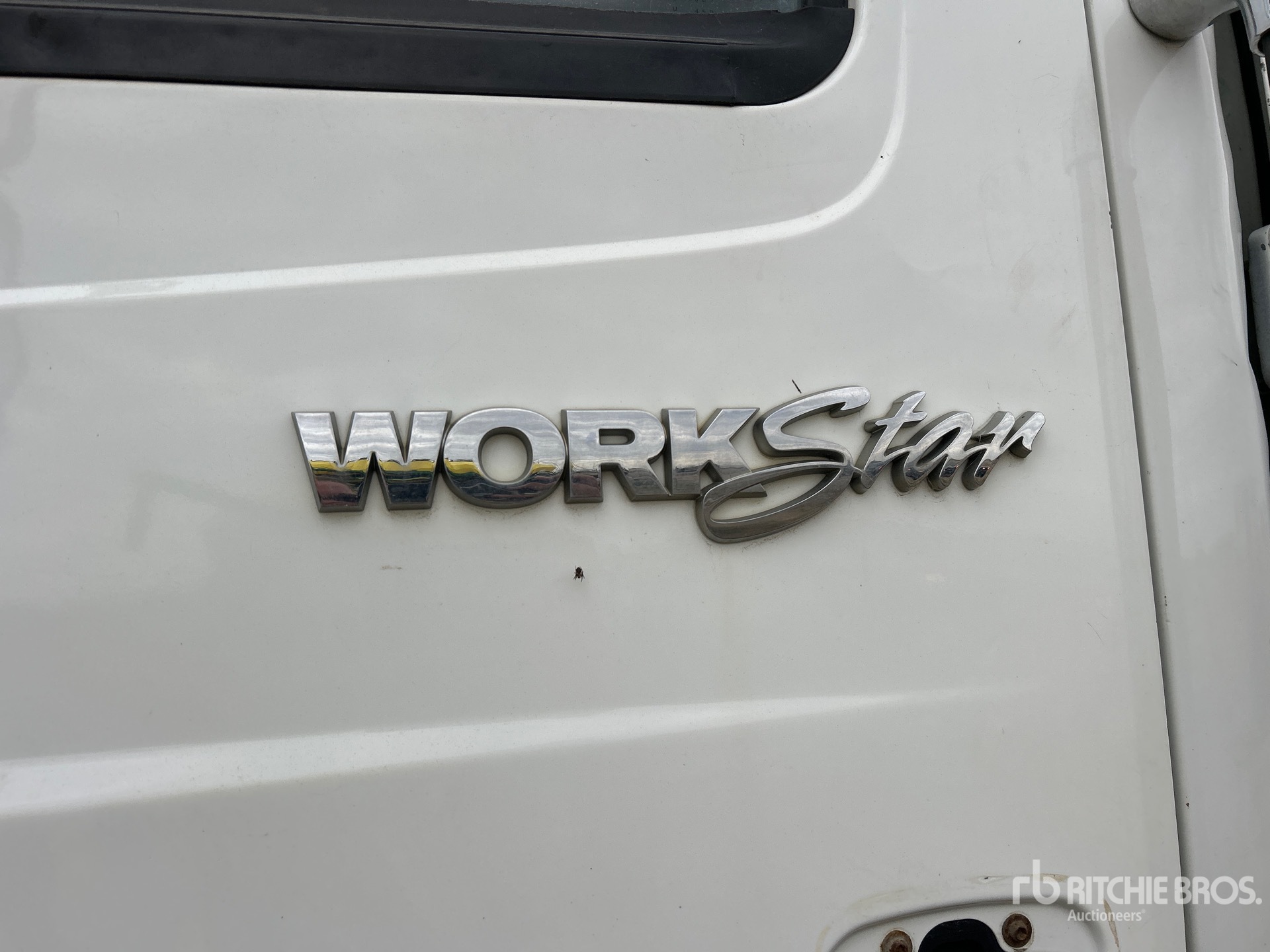 2009 International 7500 WORKSTAR
