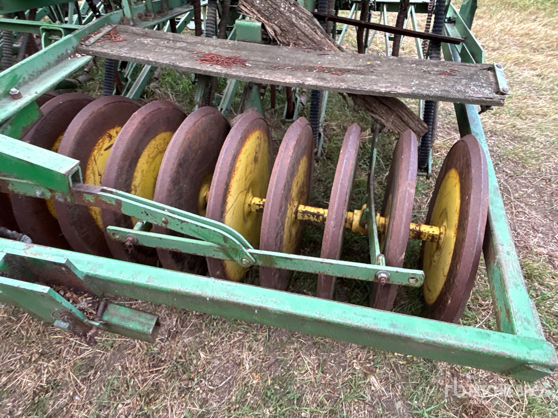 John Deere 28 FT