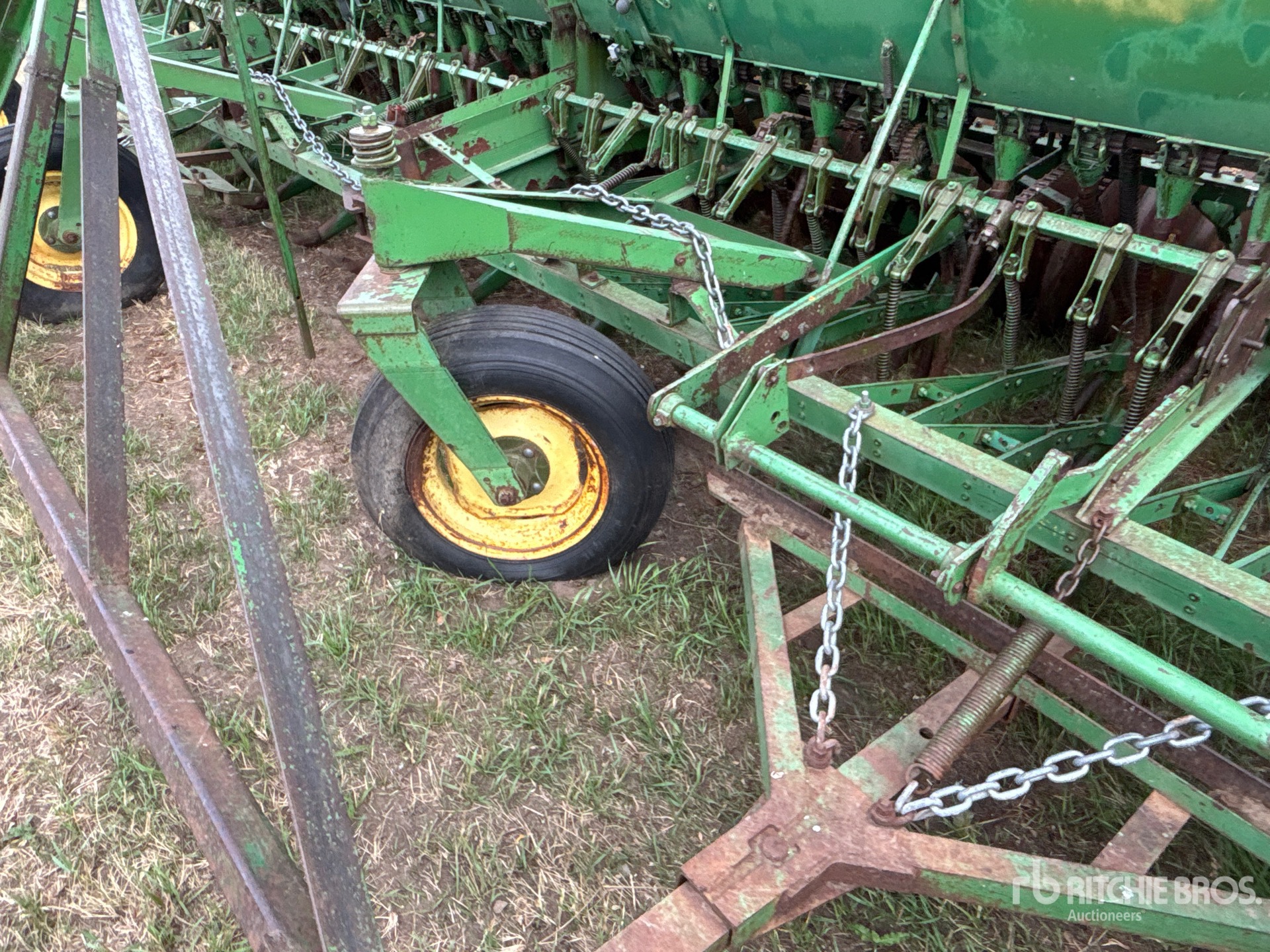 John Deere 28 FT