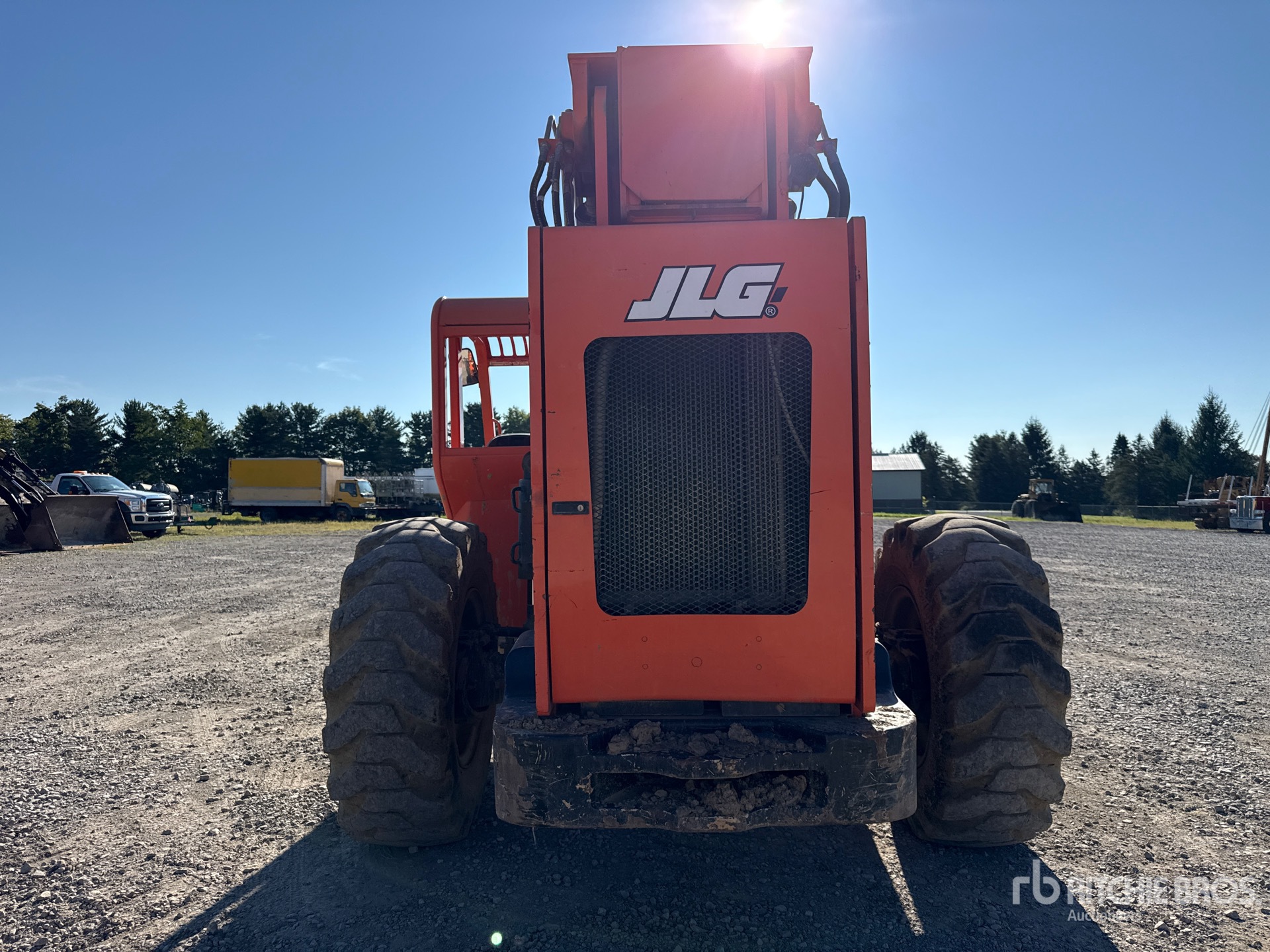 2018 JLG 10054
