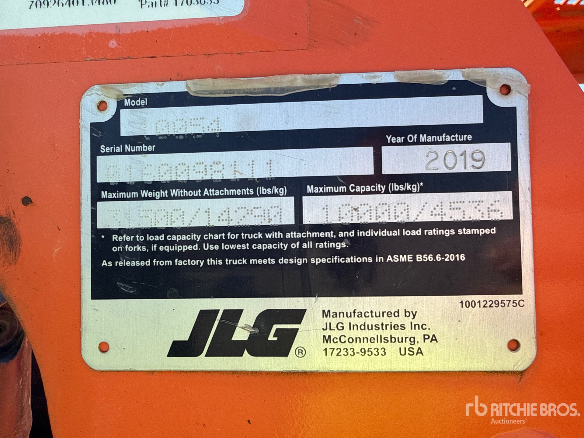 2019 JLG 10054