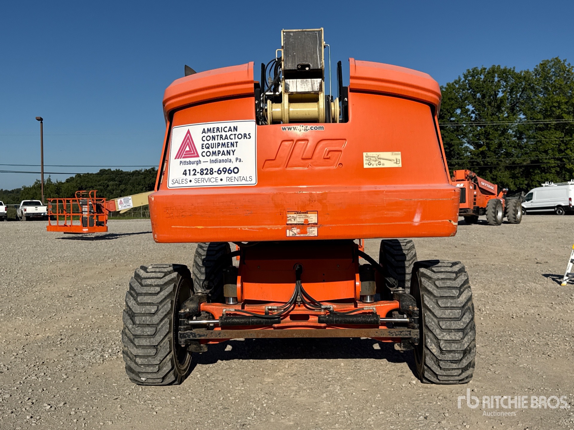 2019 JLG 600S