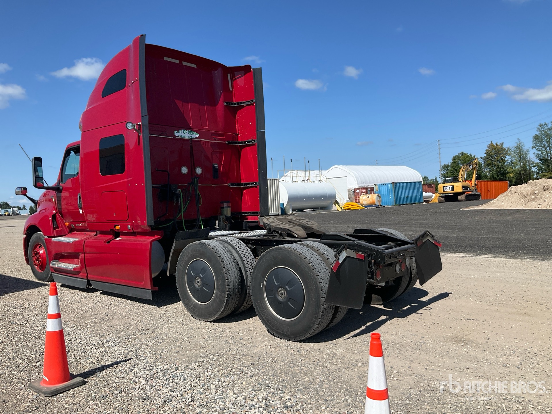 2022 International LT625
