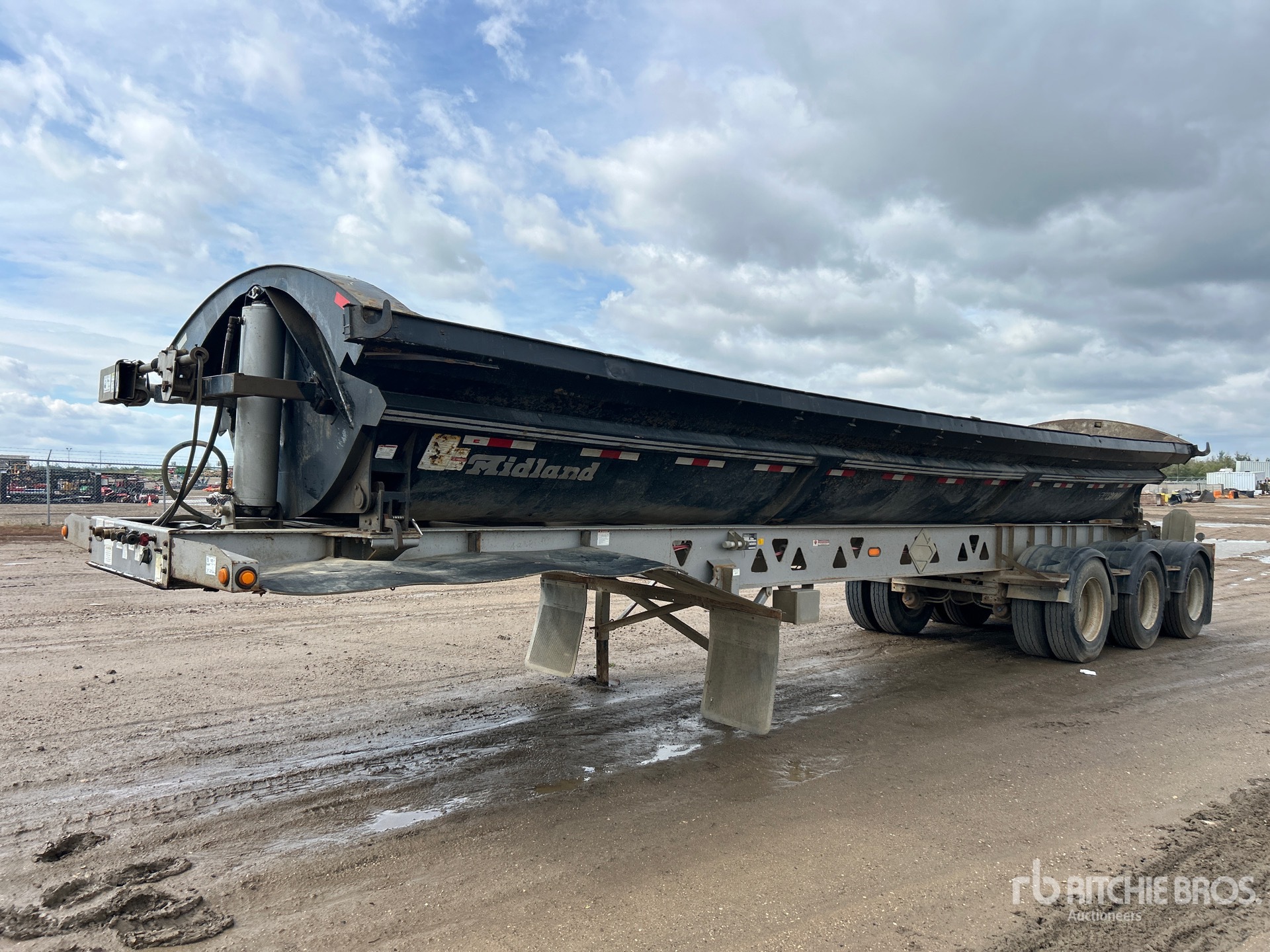 Photo of 2014 Midland TW3000