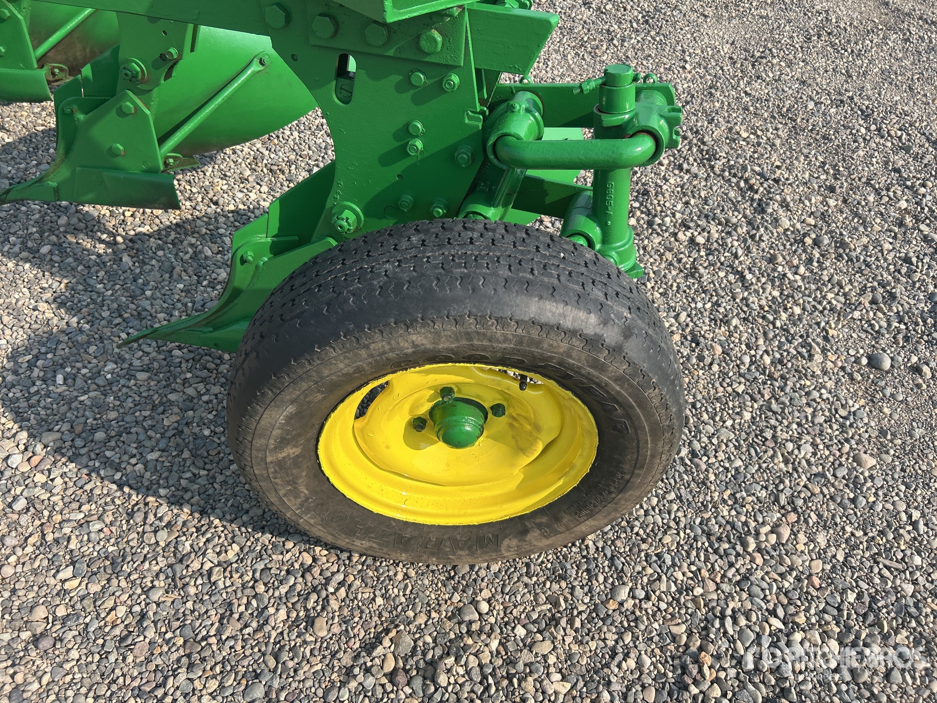 John Deere 6 FT 6 BOTTOM