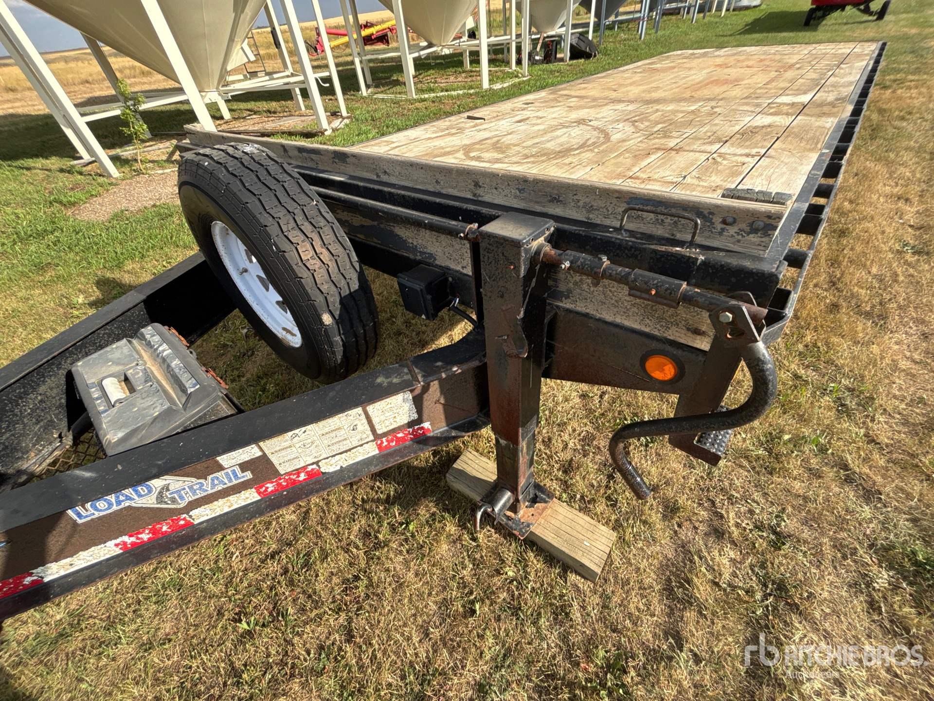 2011 Load Trail 24 ft Tri/A