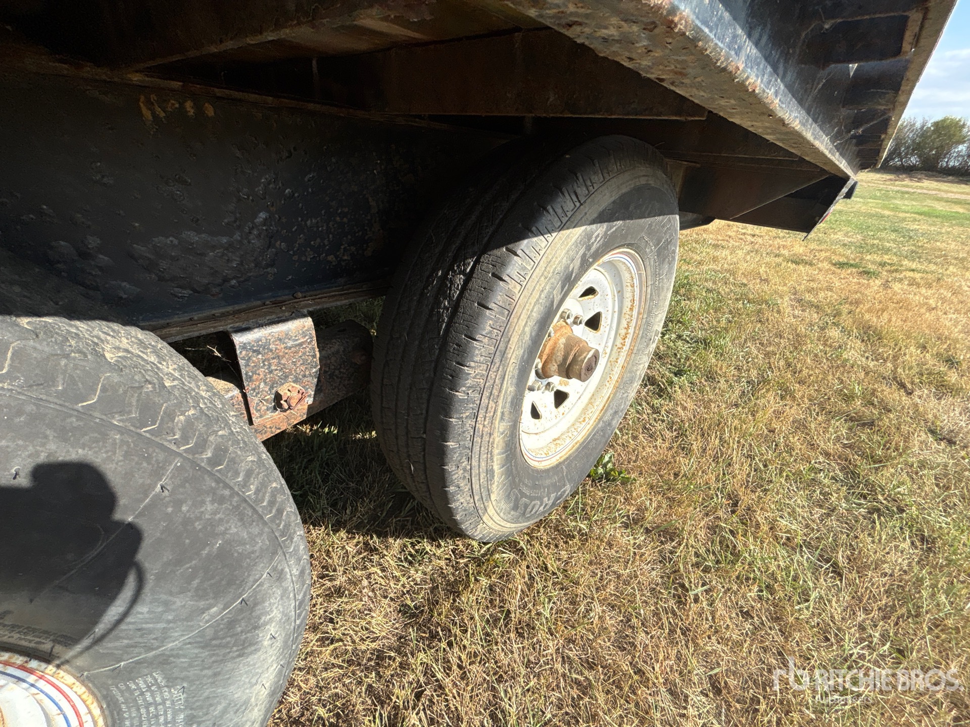 2011 Load Trail 24 ft Tri/A
