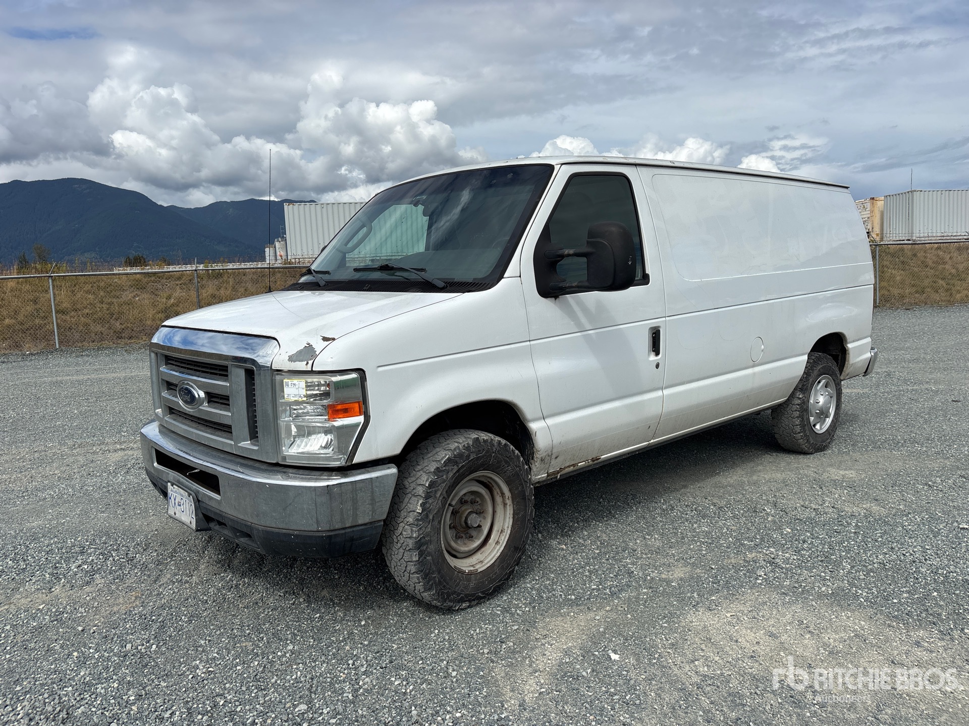 Photo of 2012 Ford E-350