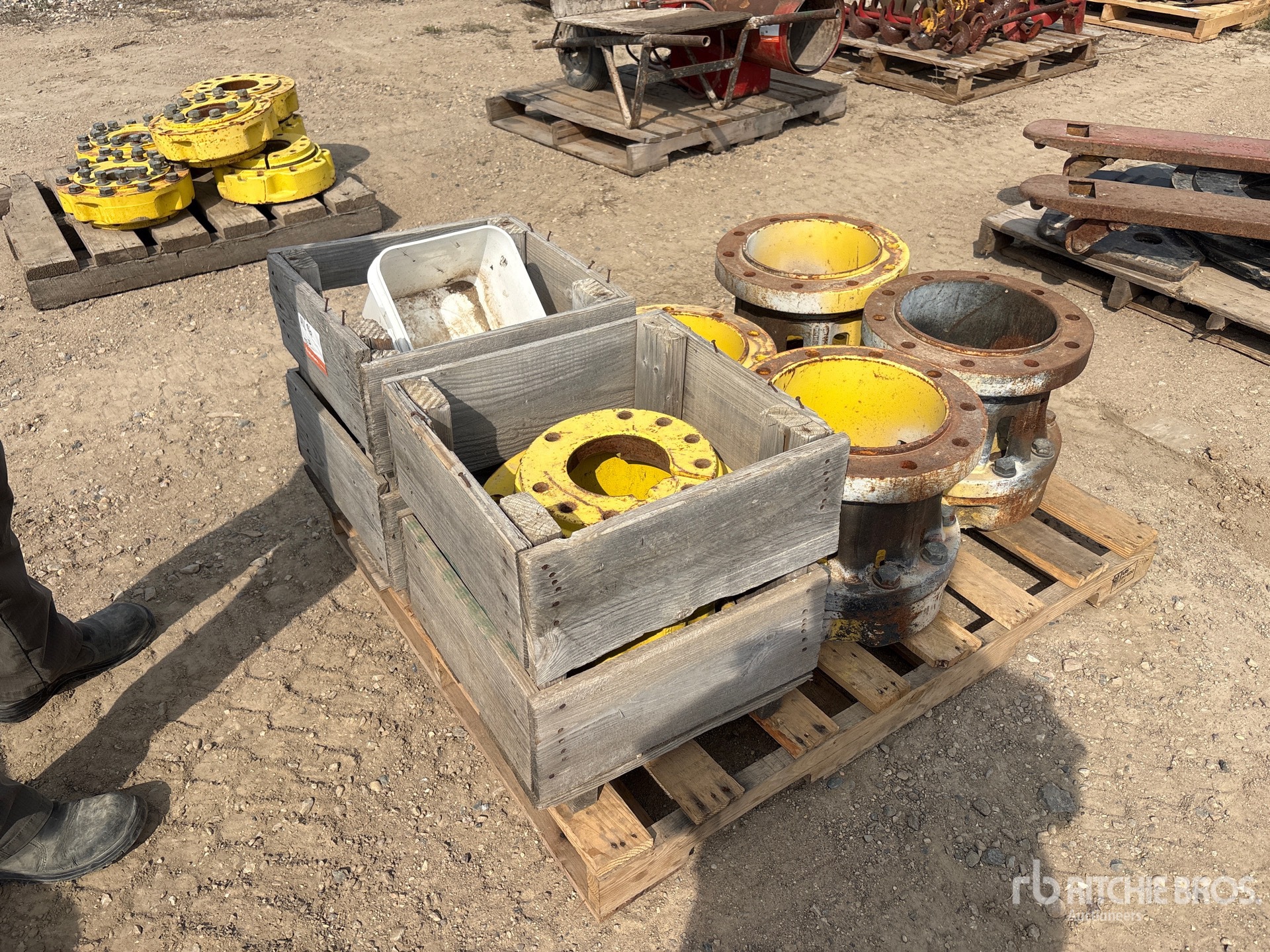 Photo of John Deere Hub Extensions
