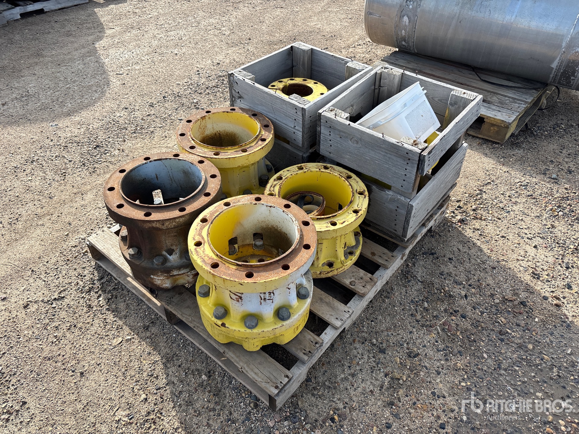 John Deere Hub Extensions