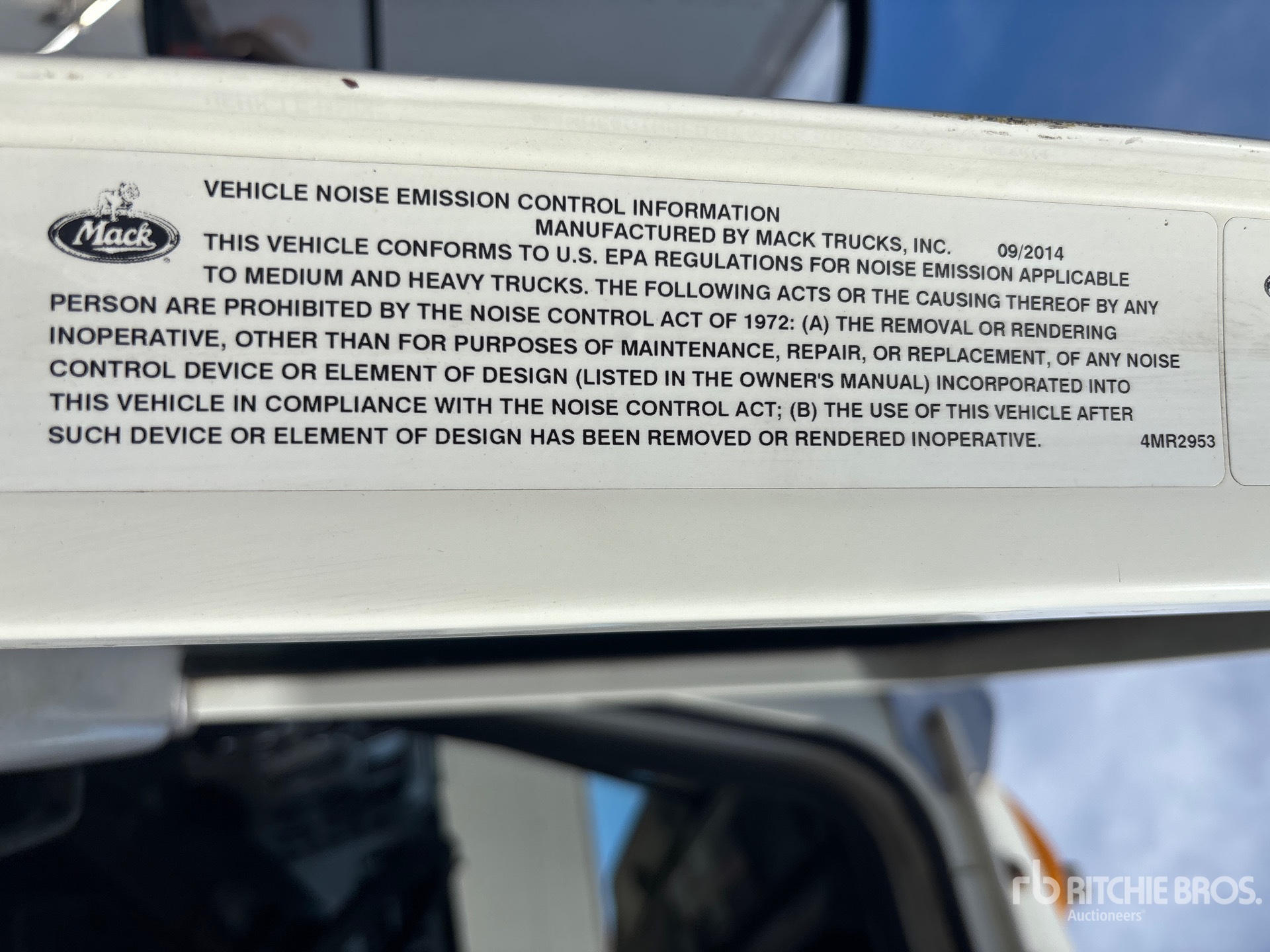 2015 Mack CXU612