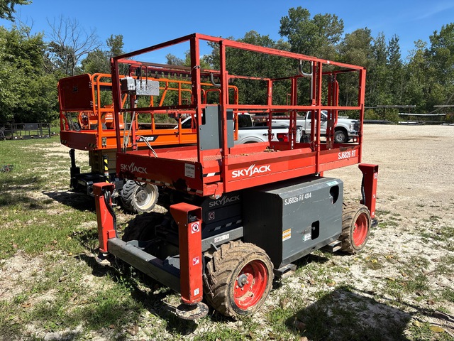 2018 Skyjack SJ6826 RT 4x4 Diesel Scissor Lift (Inoperable)
