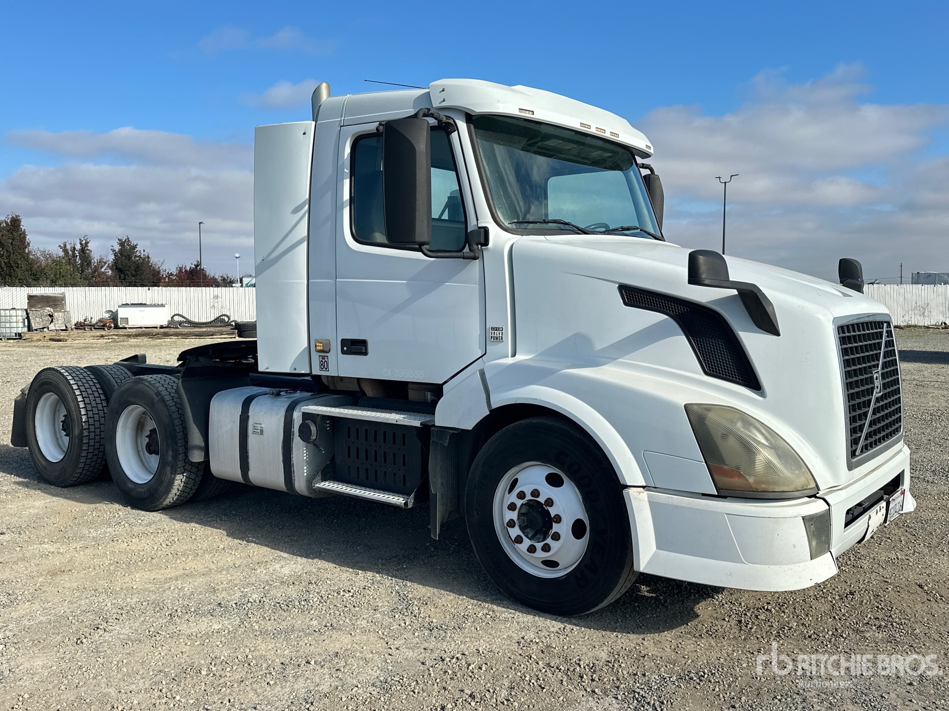 2013 Volvo VNL