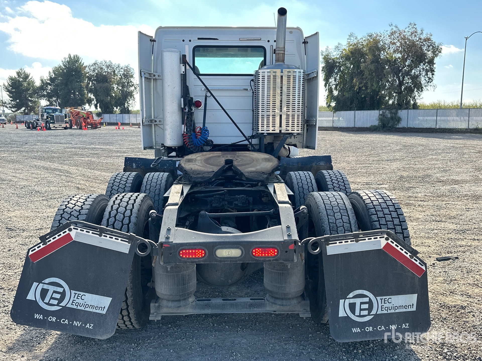 2013 Volvo VNL