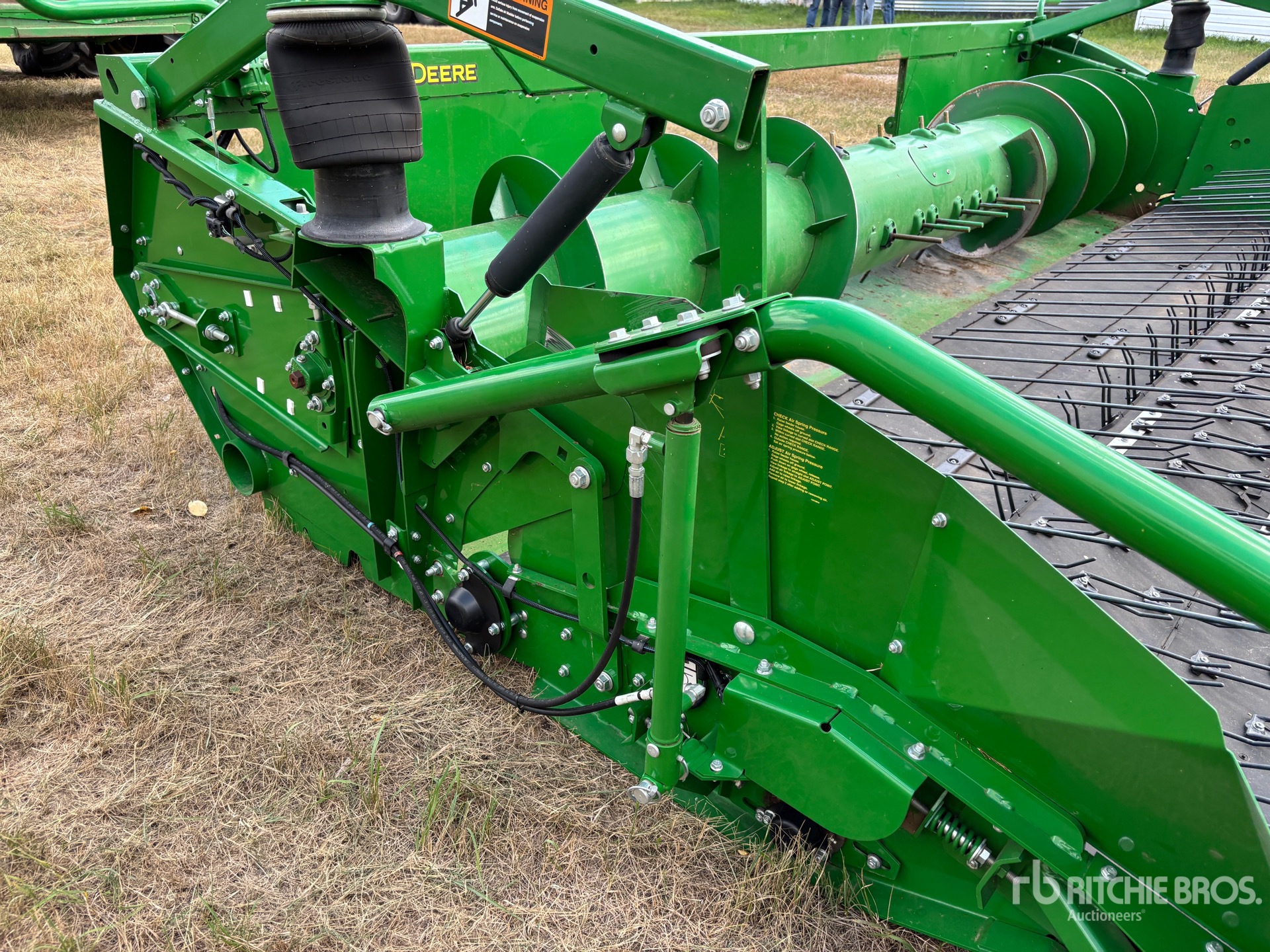 2019 John Deere 615P