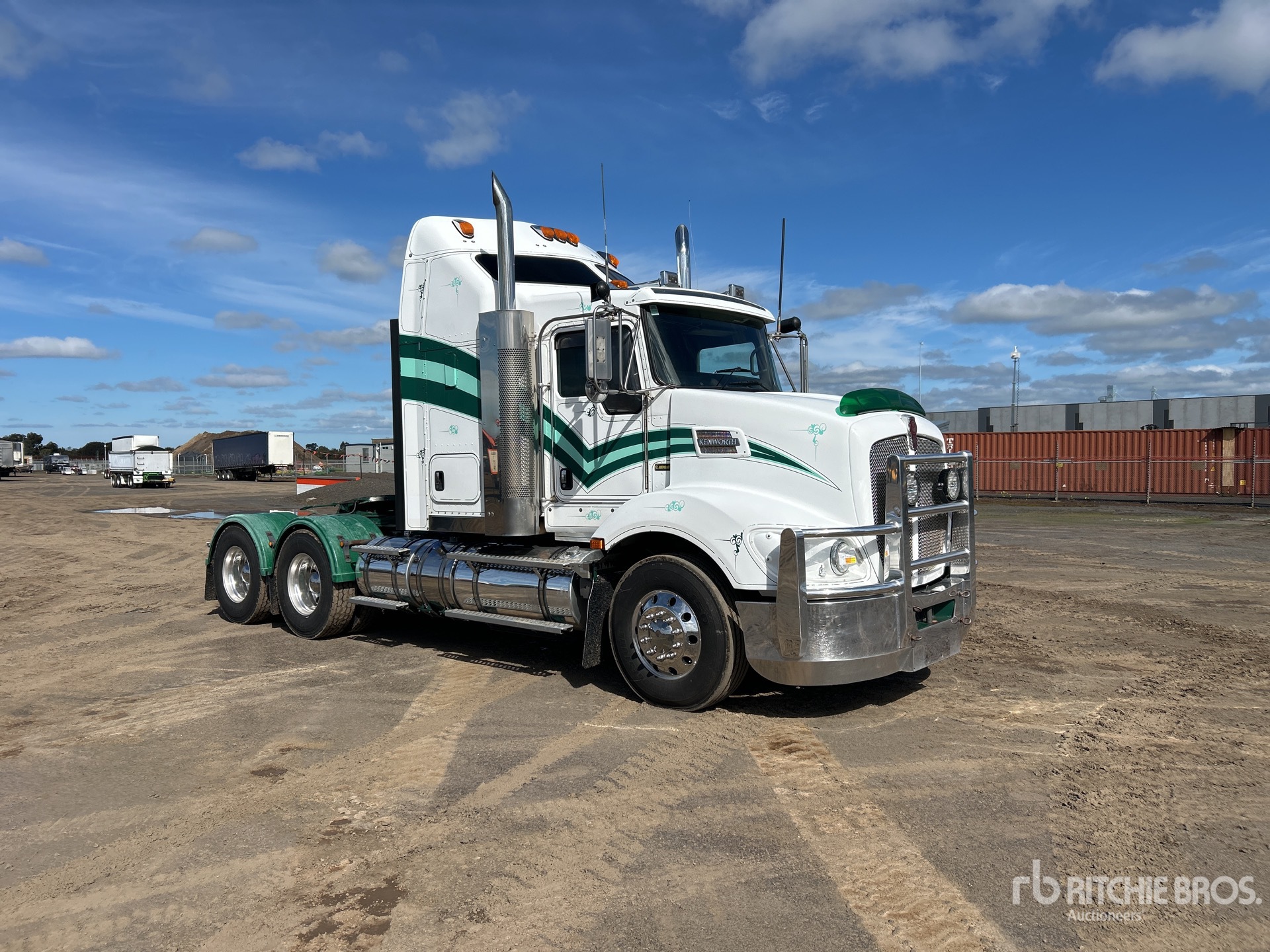2014 Kenworth T403