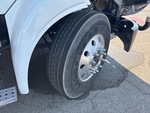 Underbody with Right Steer Tire