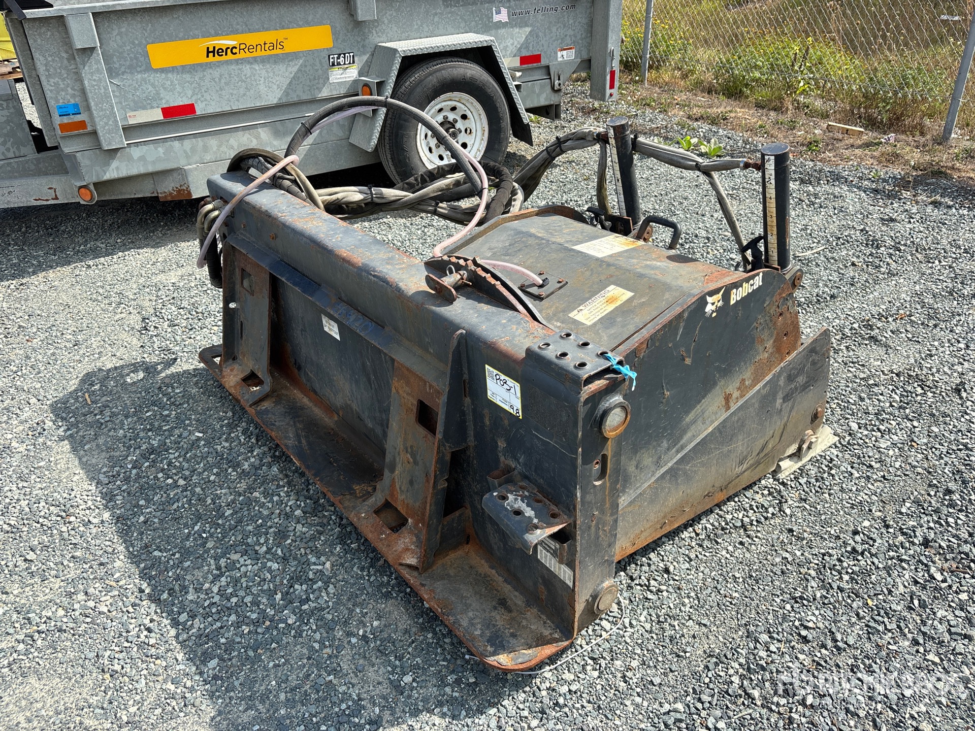 2016 Bobcat 24 IN ASPHALT