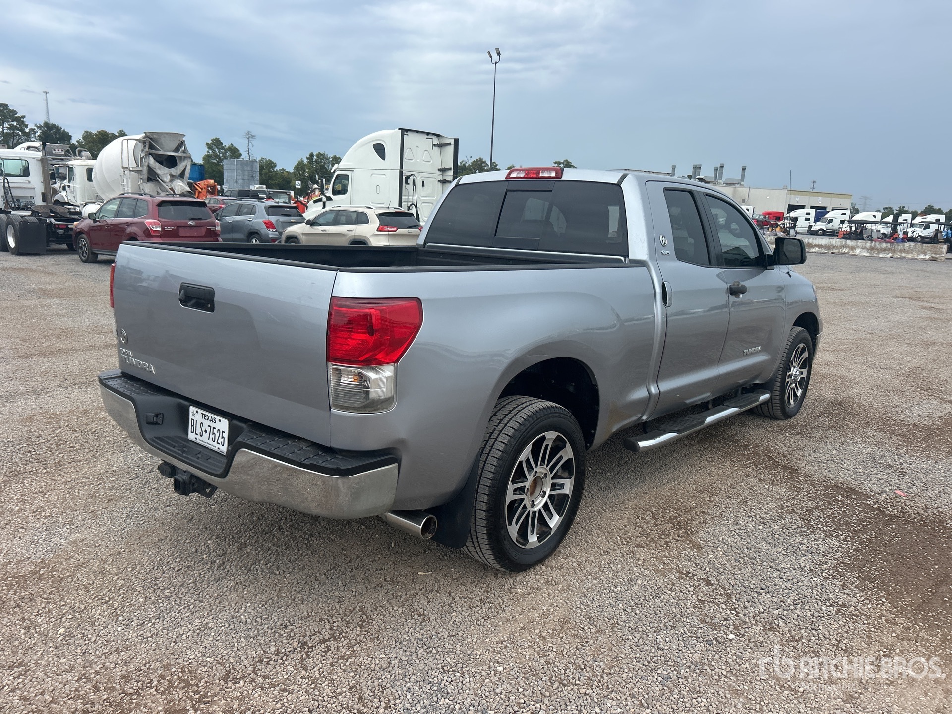 2013 Toyota TUNDRA