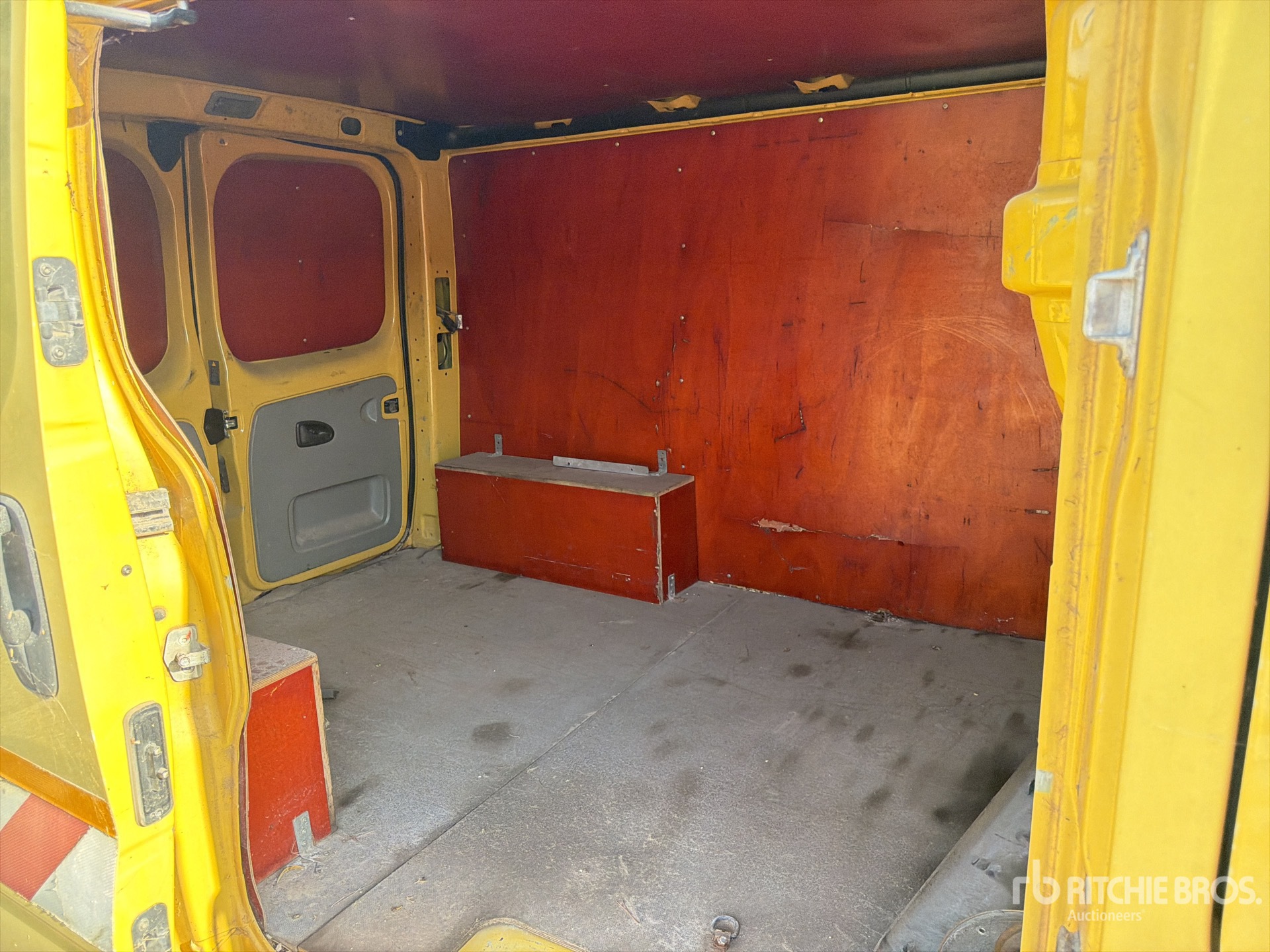 2010 Renault TRAFIC