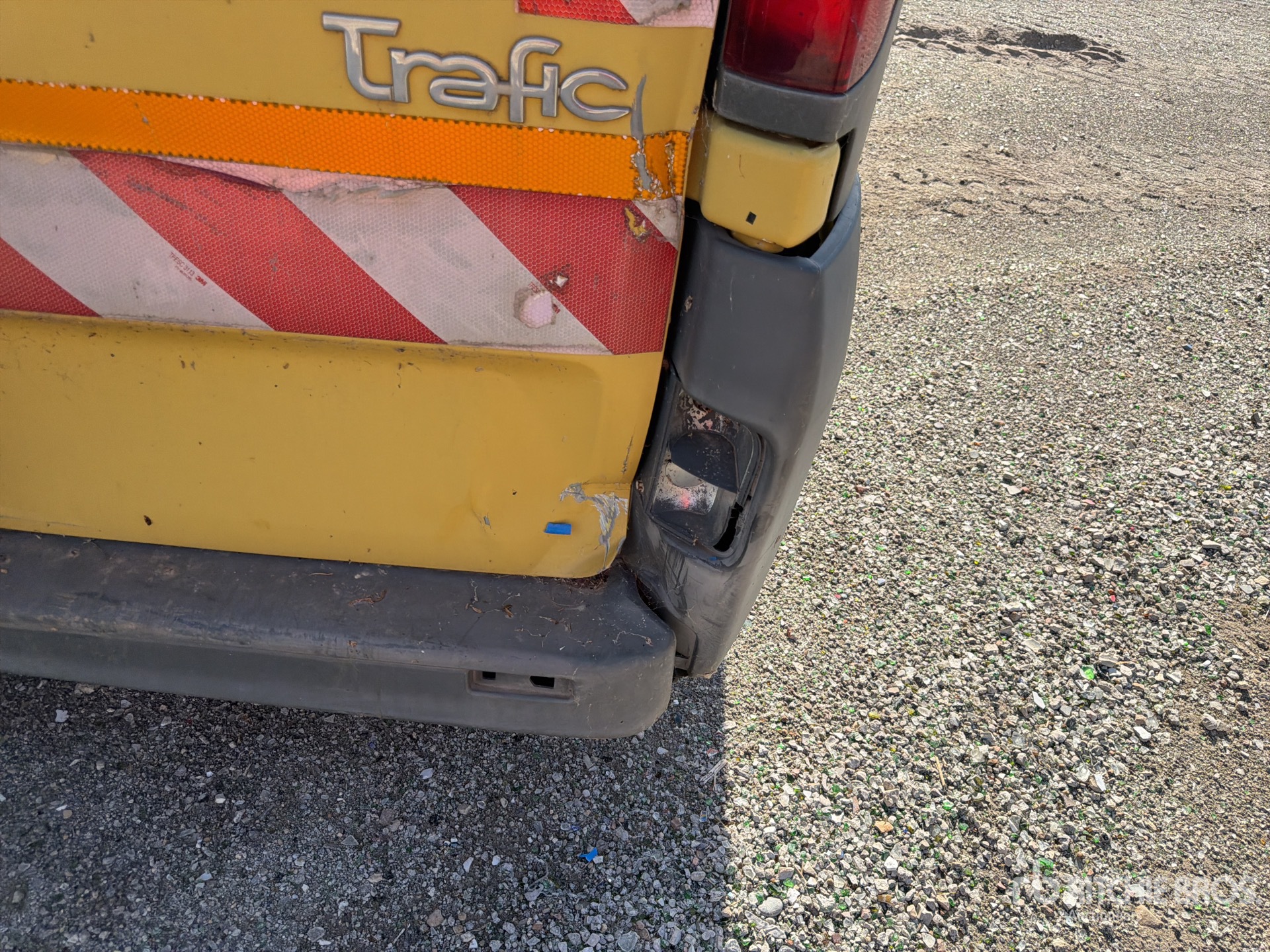 2010 Renault TRAFIC DCI150