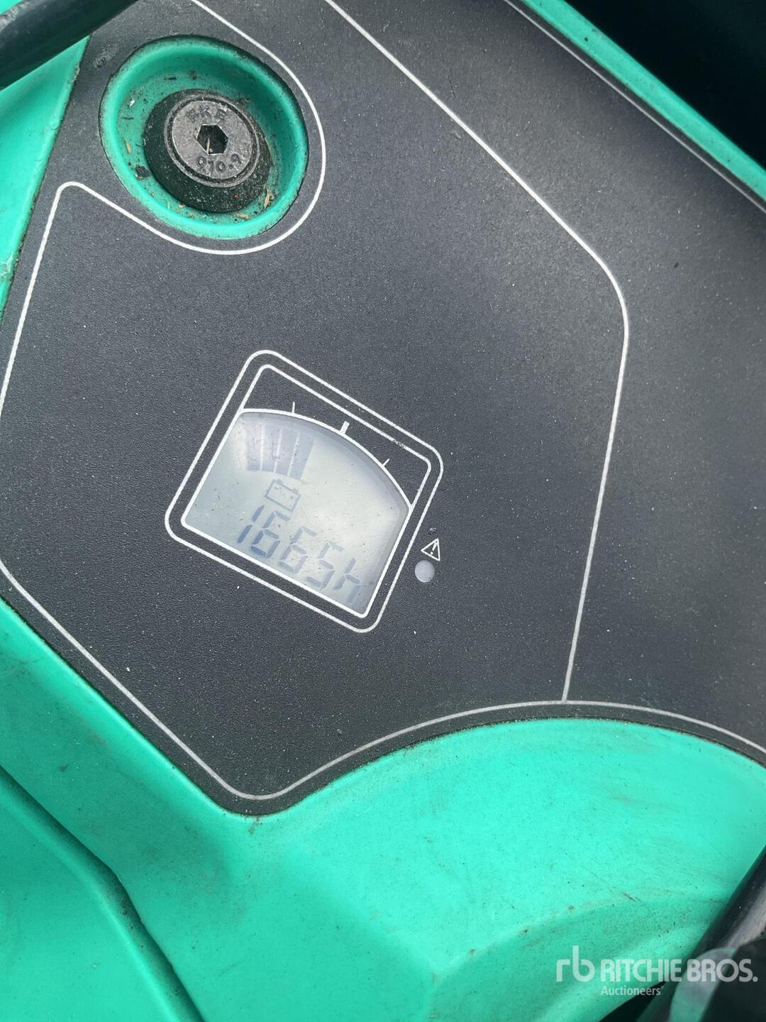 2018 Mitsubishi PBV20N2