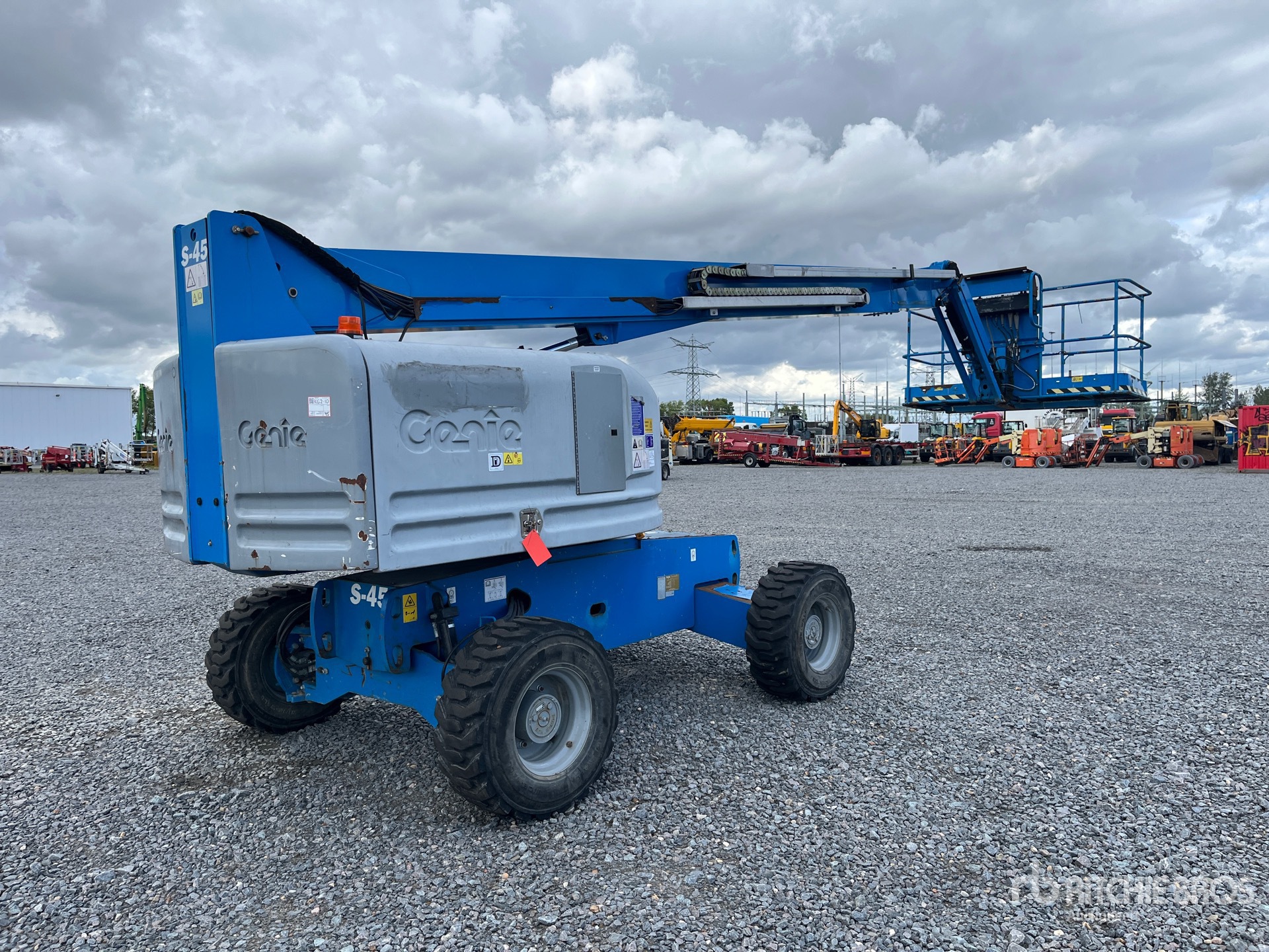 Photo of 2015 Genie S45