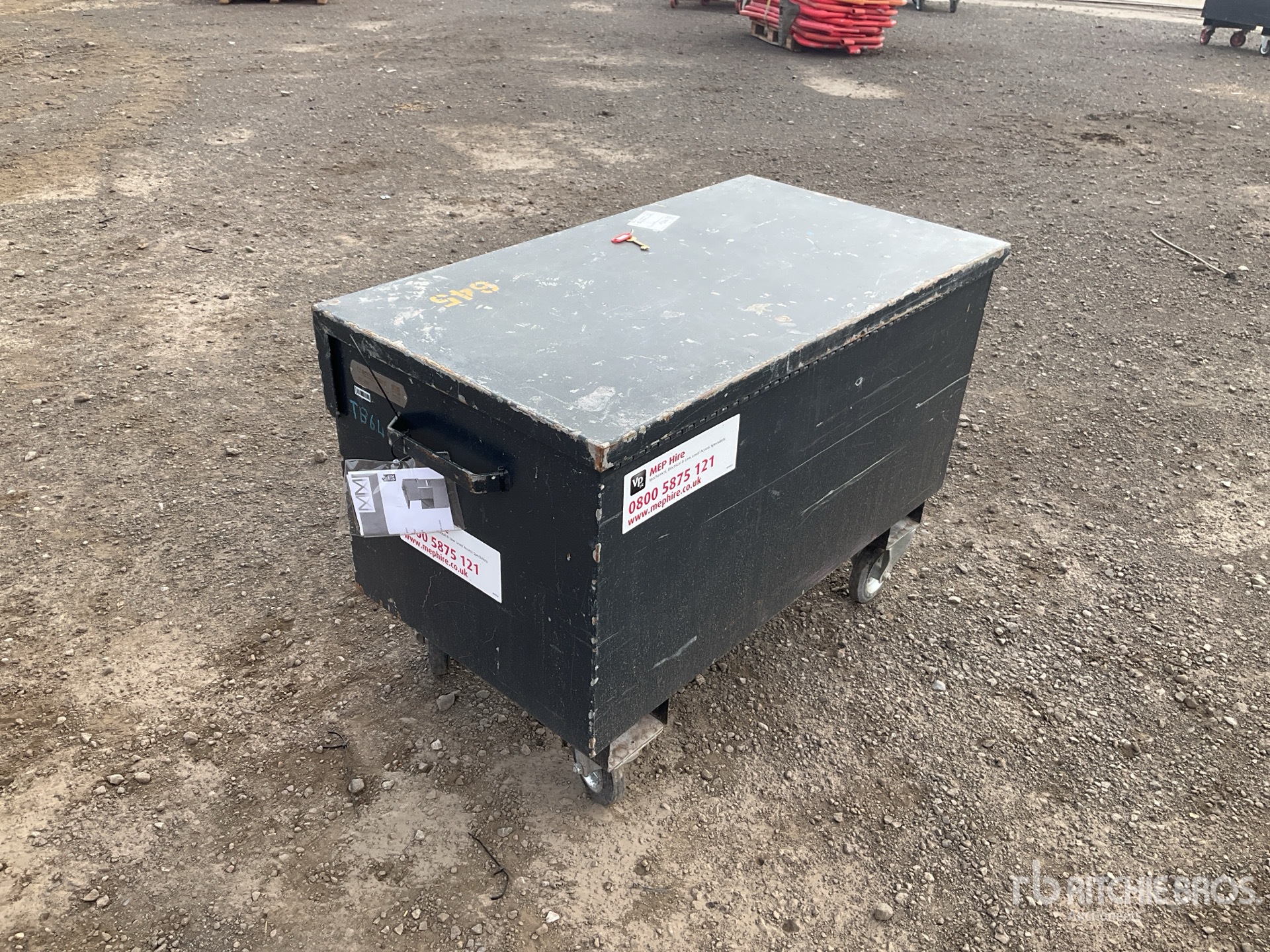 General Appearance with Picture, Left Rear Corner