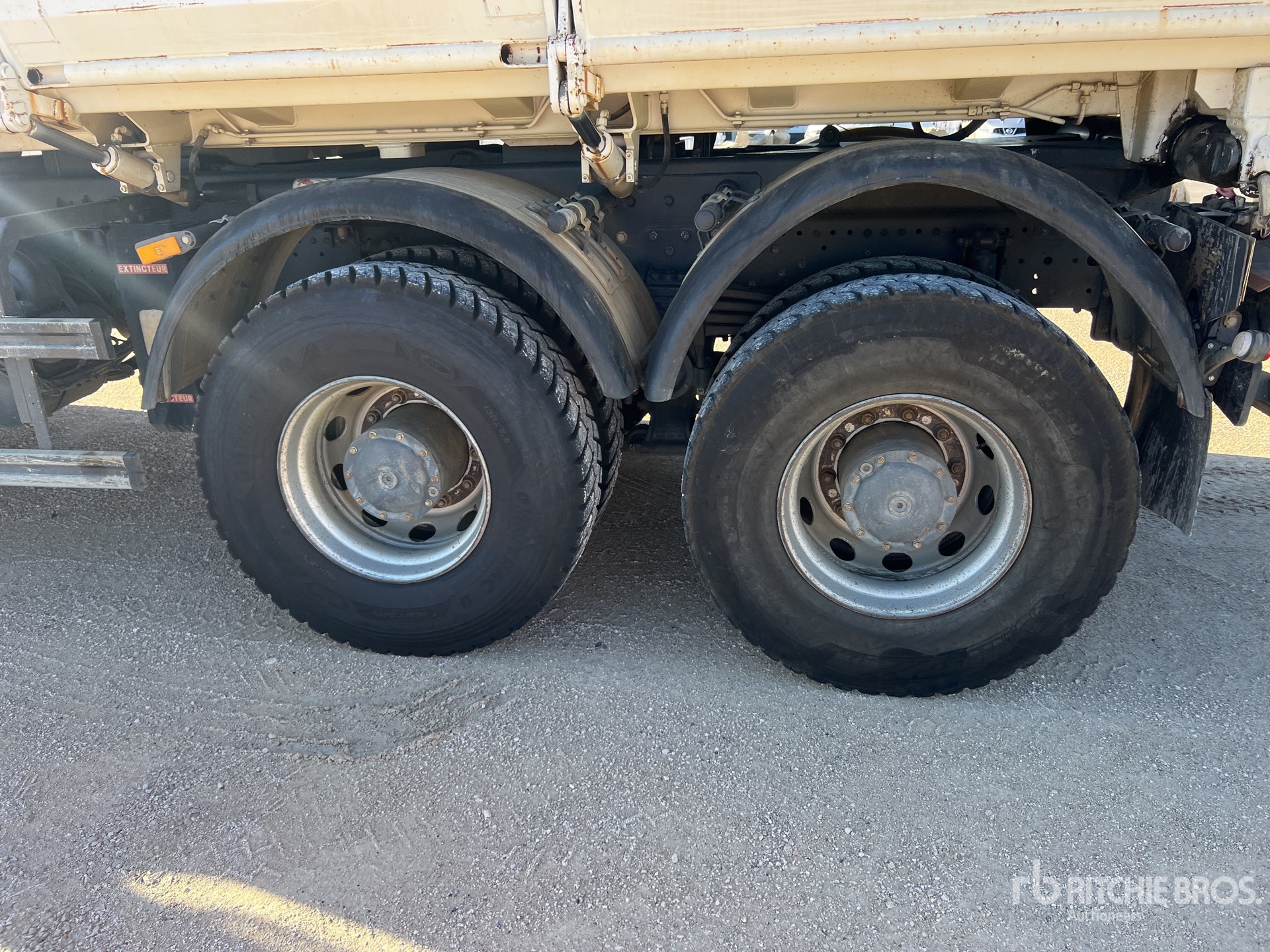 2004 Mercedes-Benz ACTROS 3336