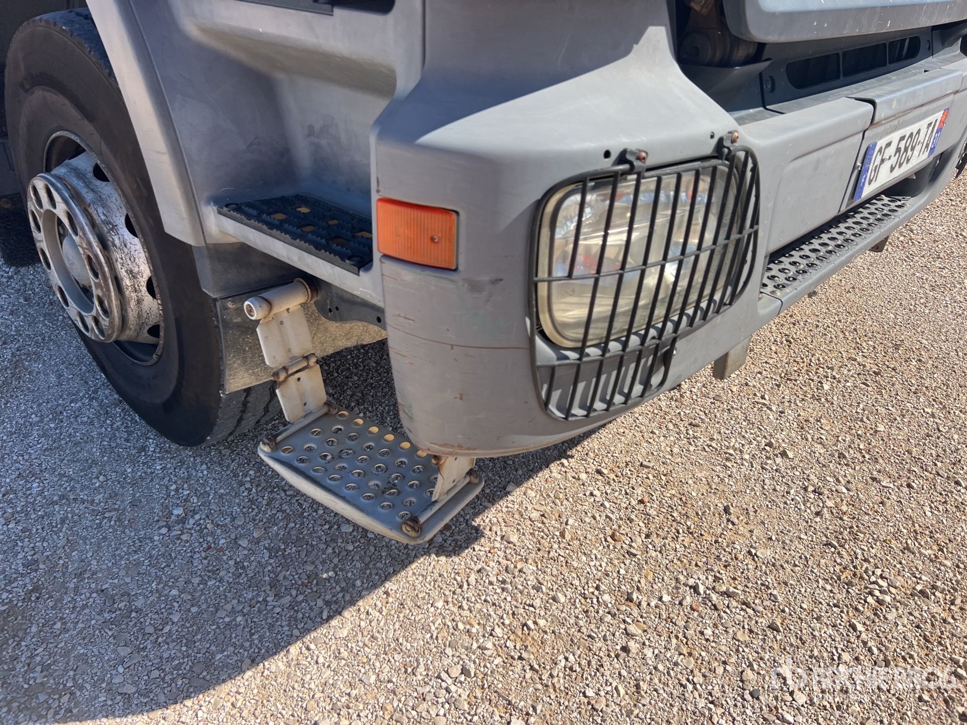 2004 Mercedes-Benz ACTROS 3336