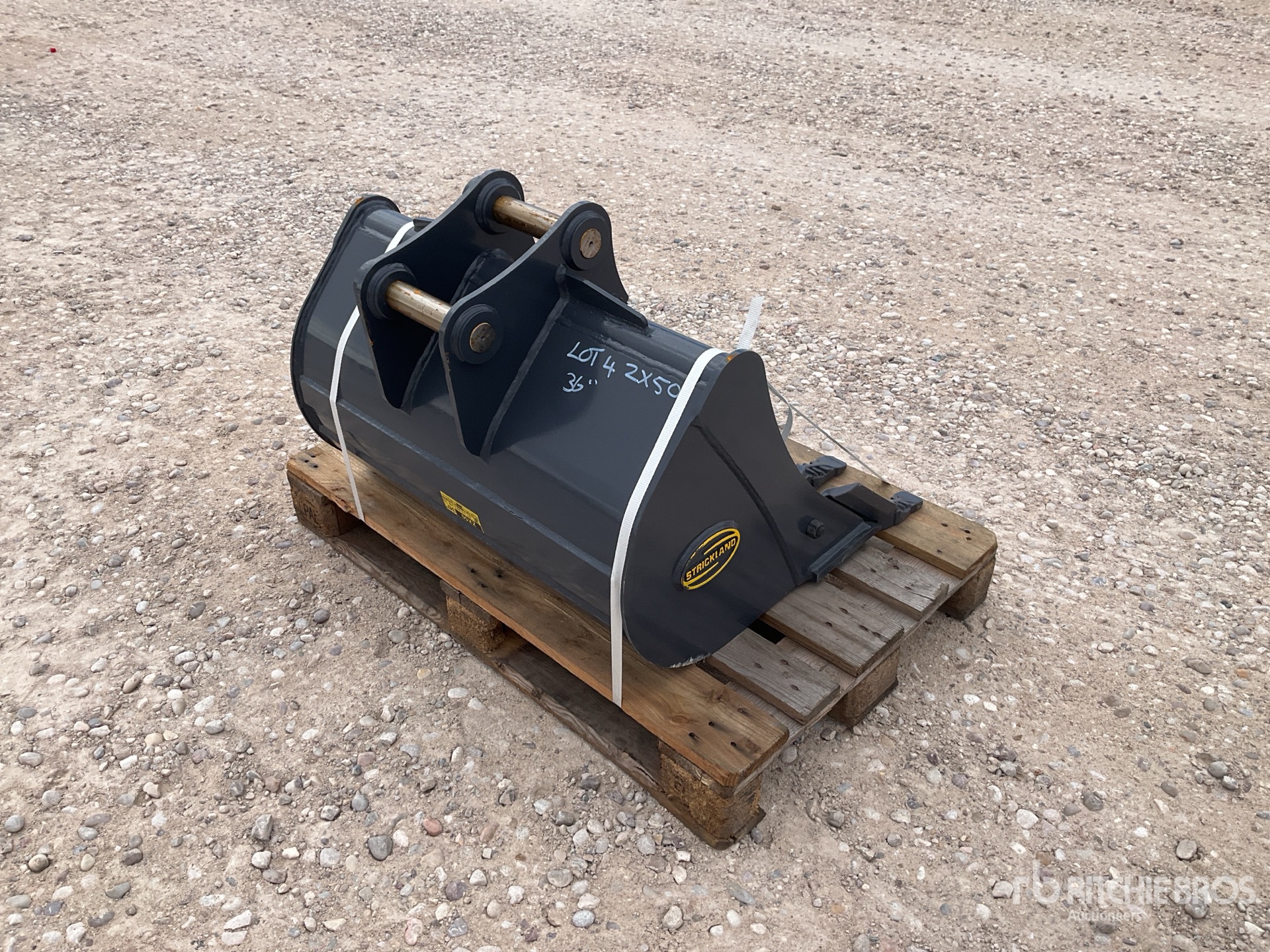 Strickland 36 IN DIGGING - FITS HITACHI ZX50