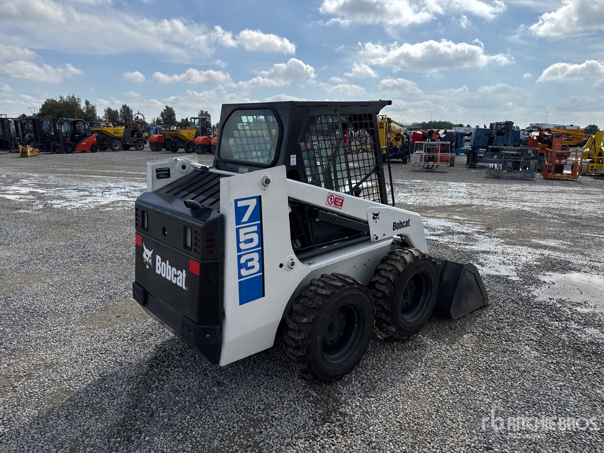 Bobcat 753
