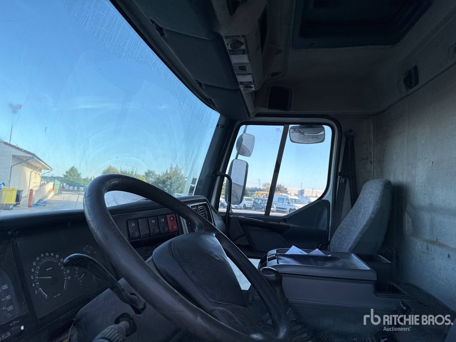 Renault PREMIUM