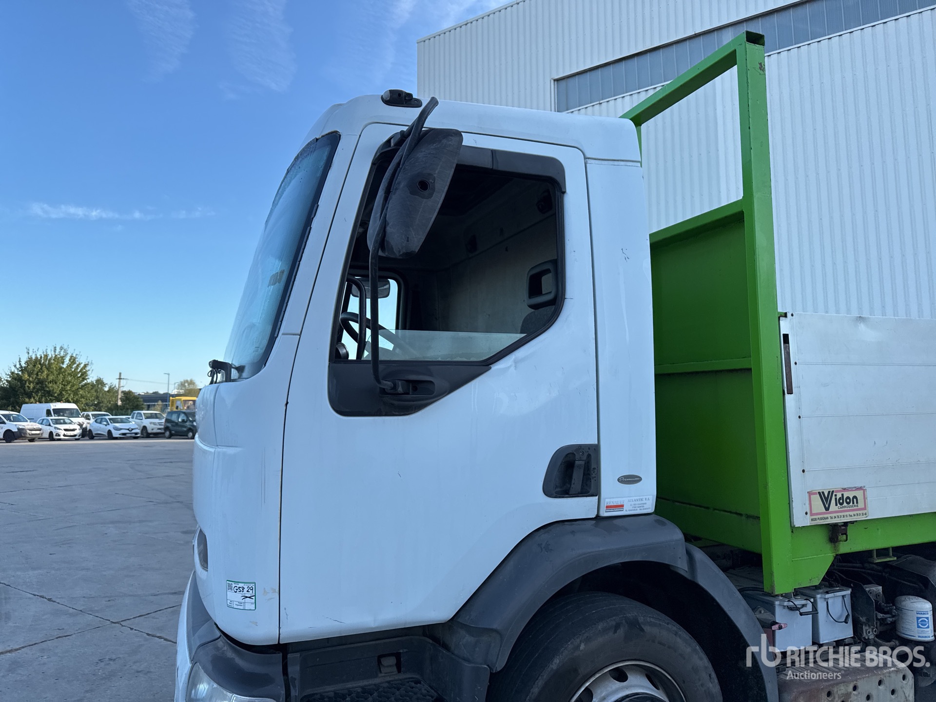 Renault PREMIUM