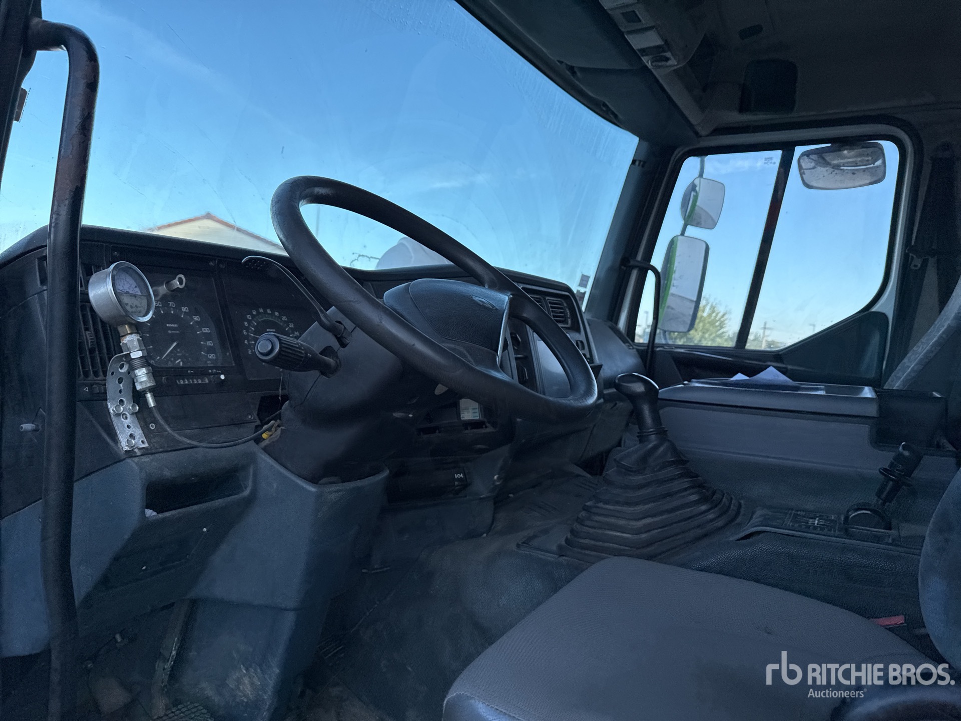 Renault PREMIUM