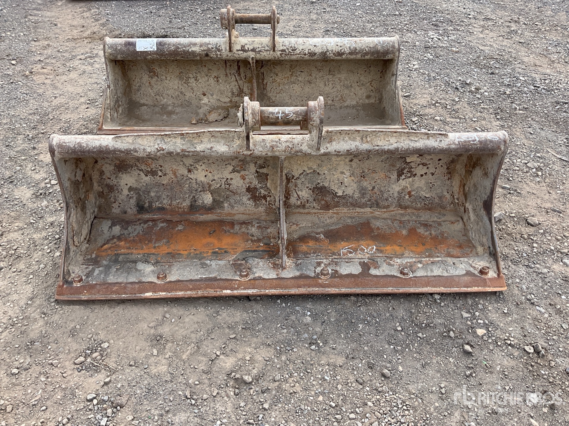 Strickland QUANTITY OF (2) 1500 MM CLEANUP