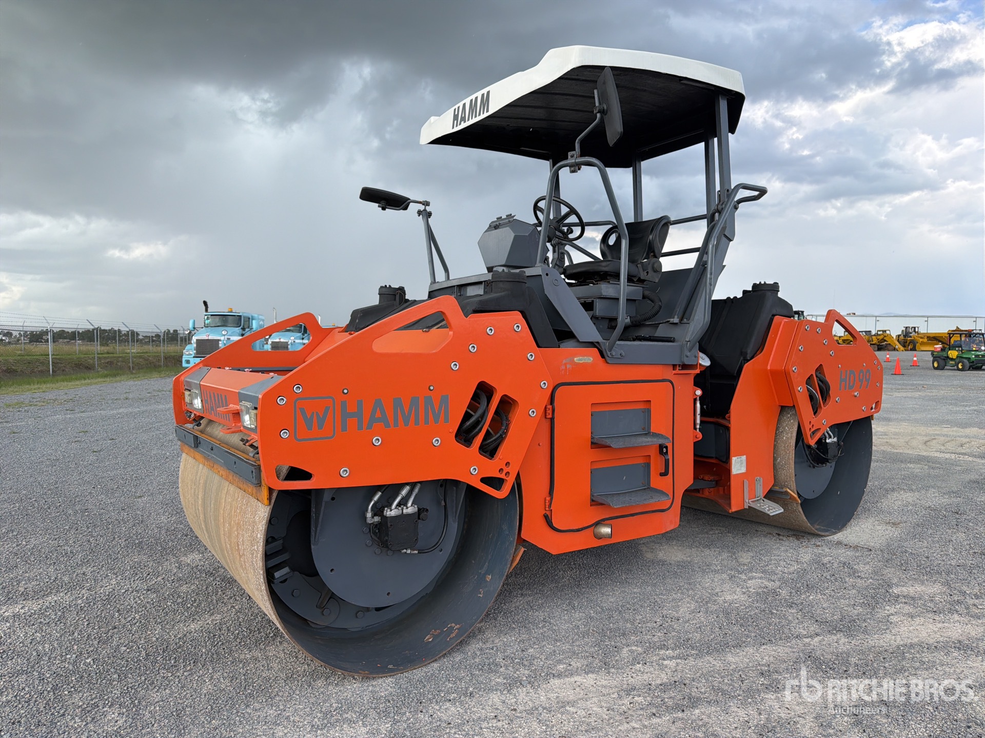Photo of 2018 Hamm HD99