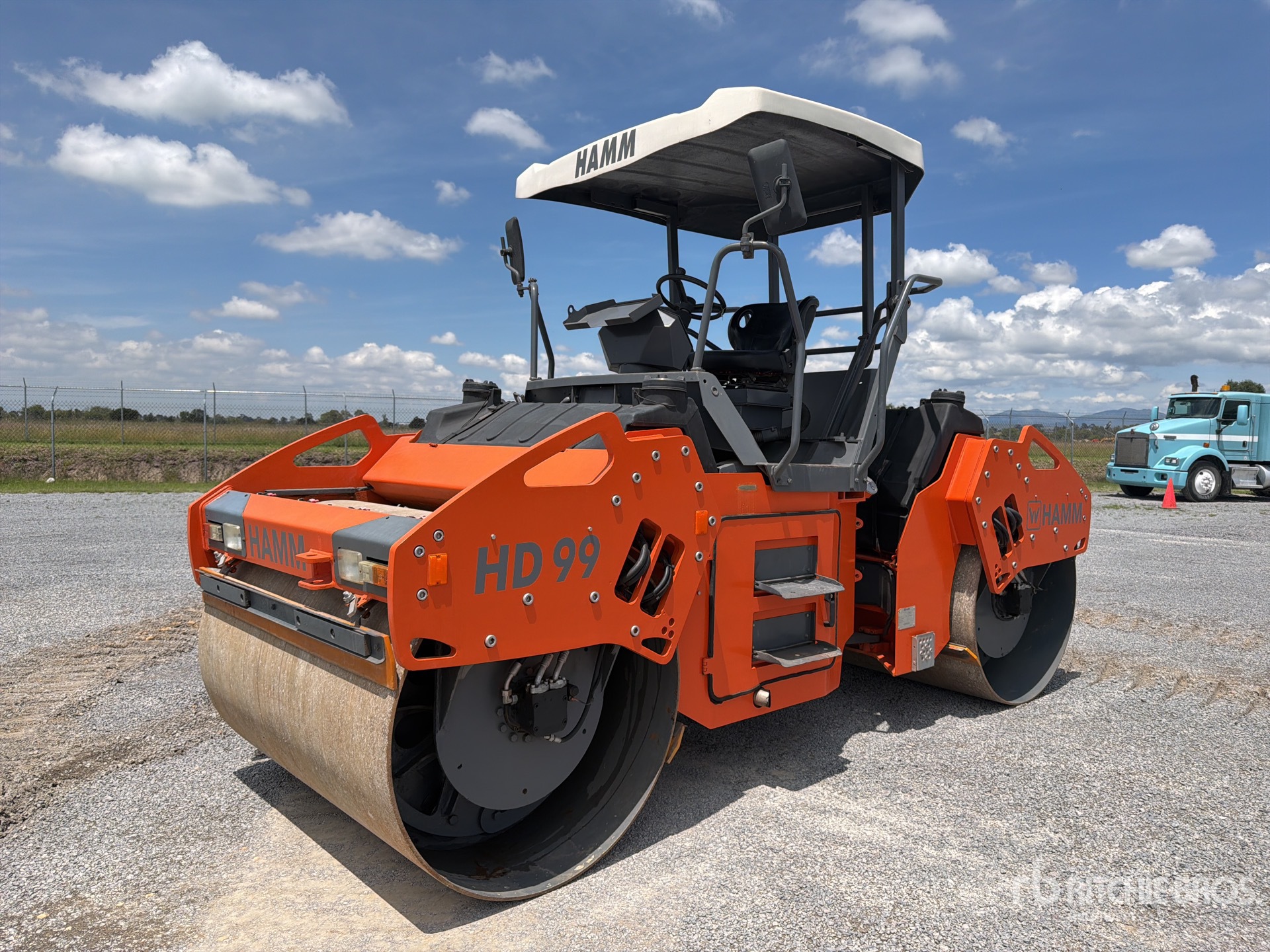 2018 Hamm HD99