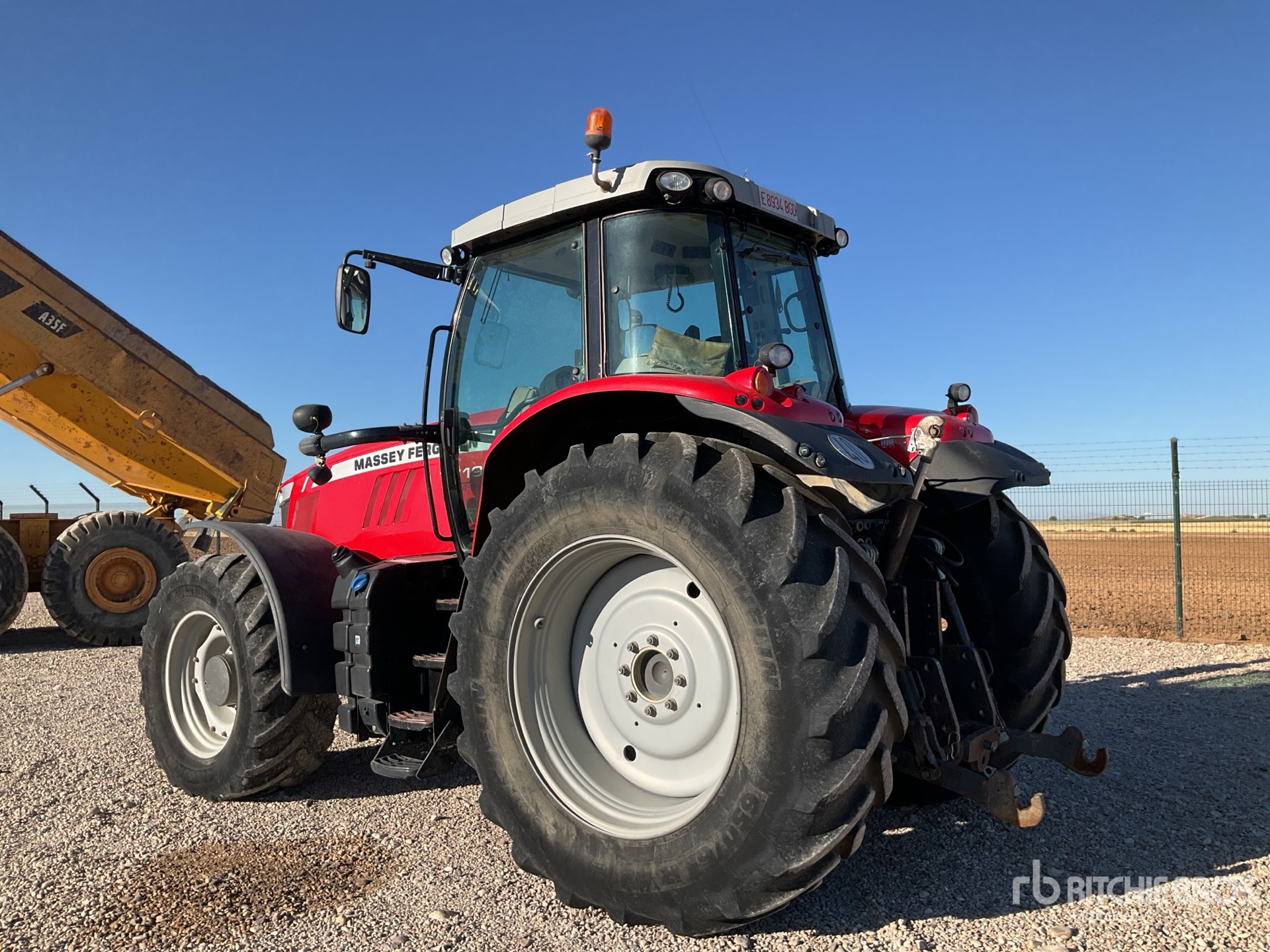 2013 Massey Ferguson 7619
