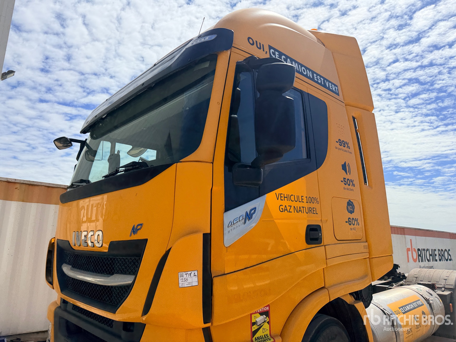 2018 Iveco STRALIS 460NP