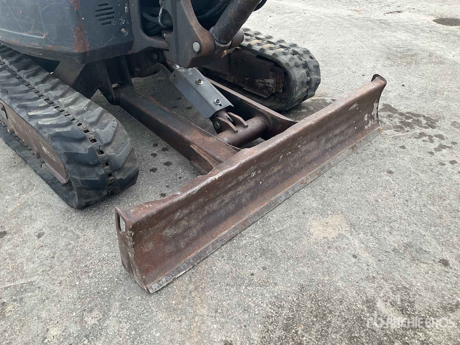 2015 Bobcat E35