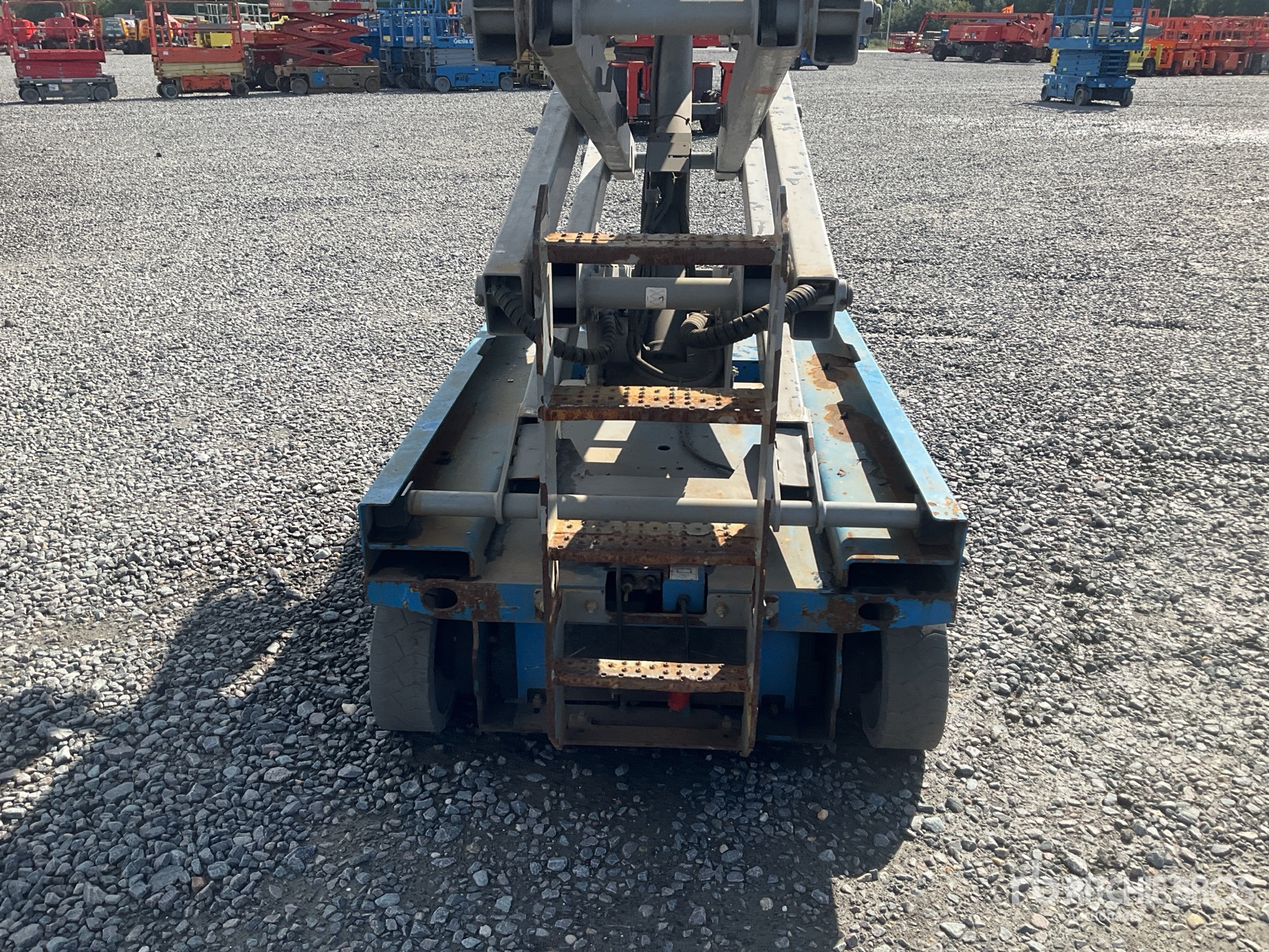 2016 Genie GS-4047