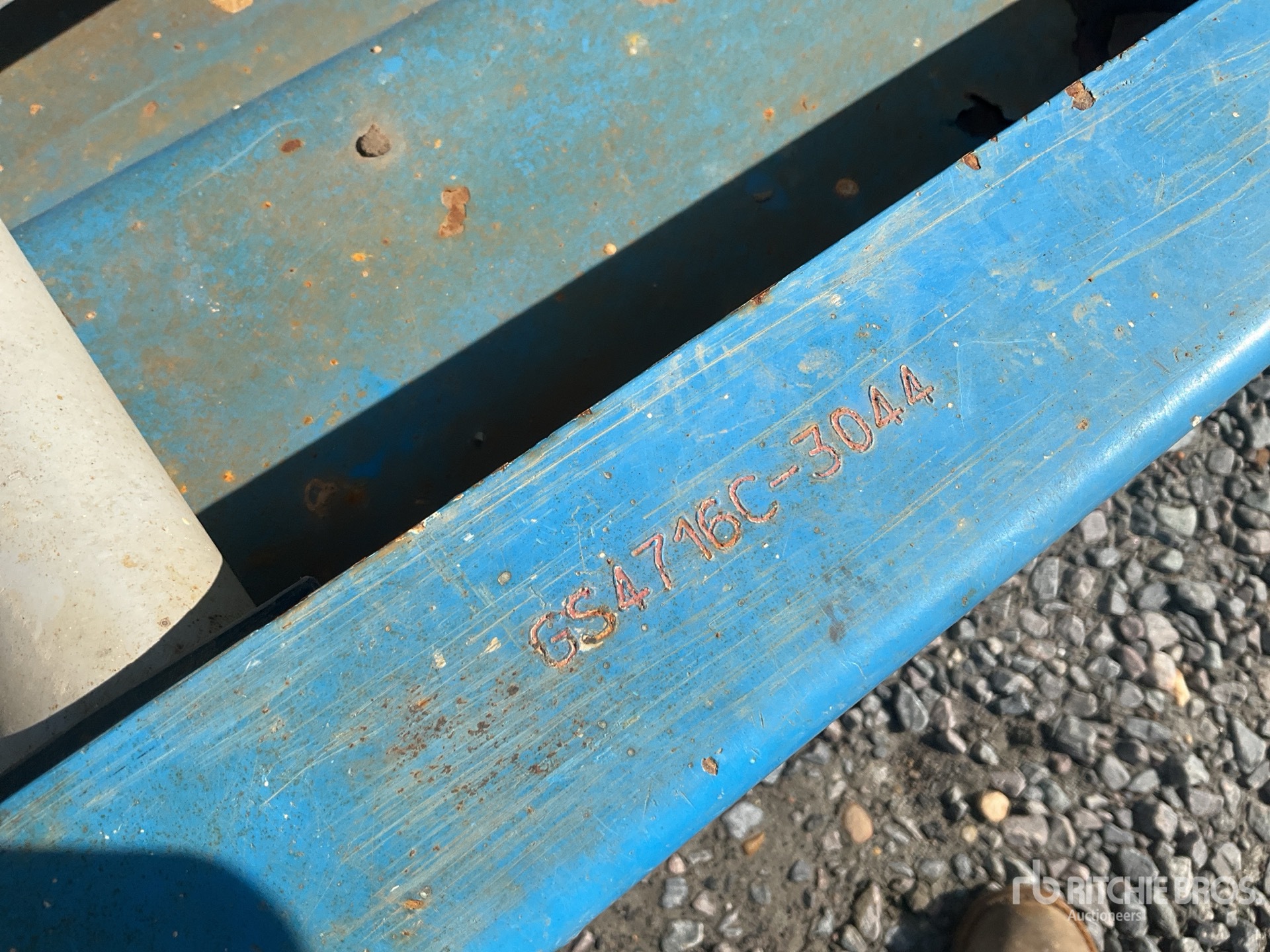 2016 Genie GS-4047